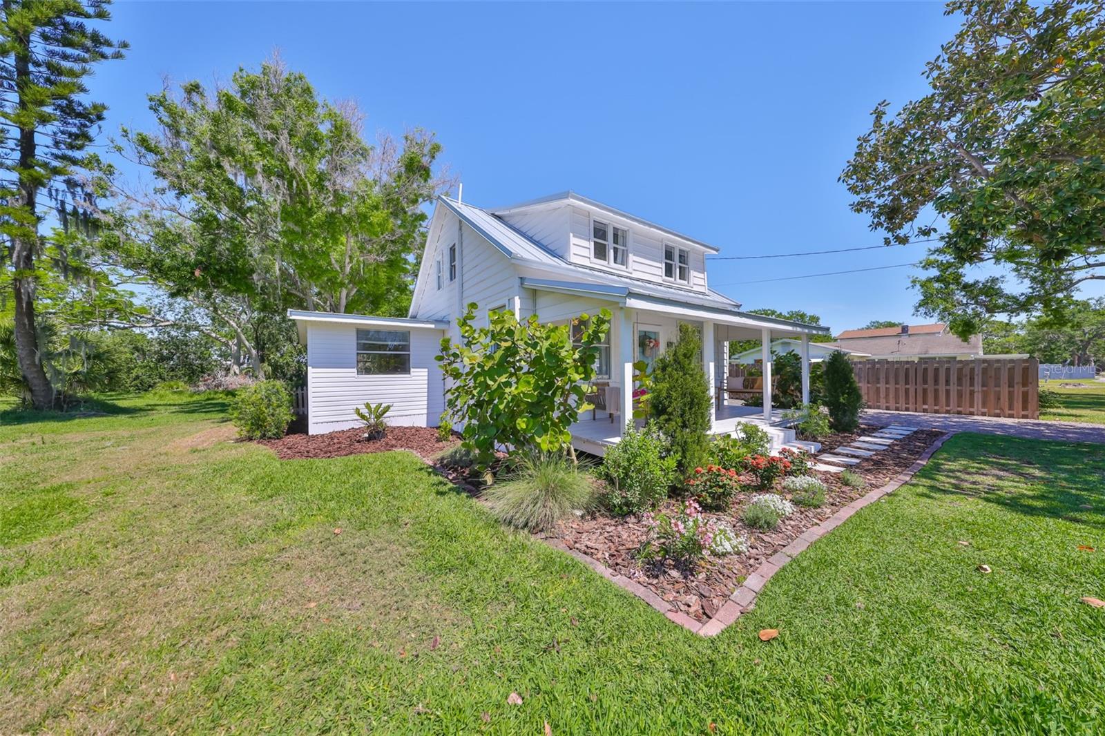 609 4TH AVE SW, RUSKIN, FL, 33570