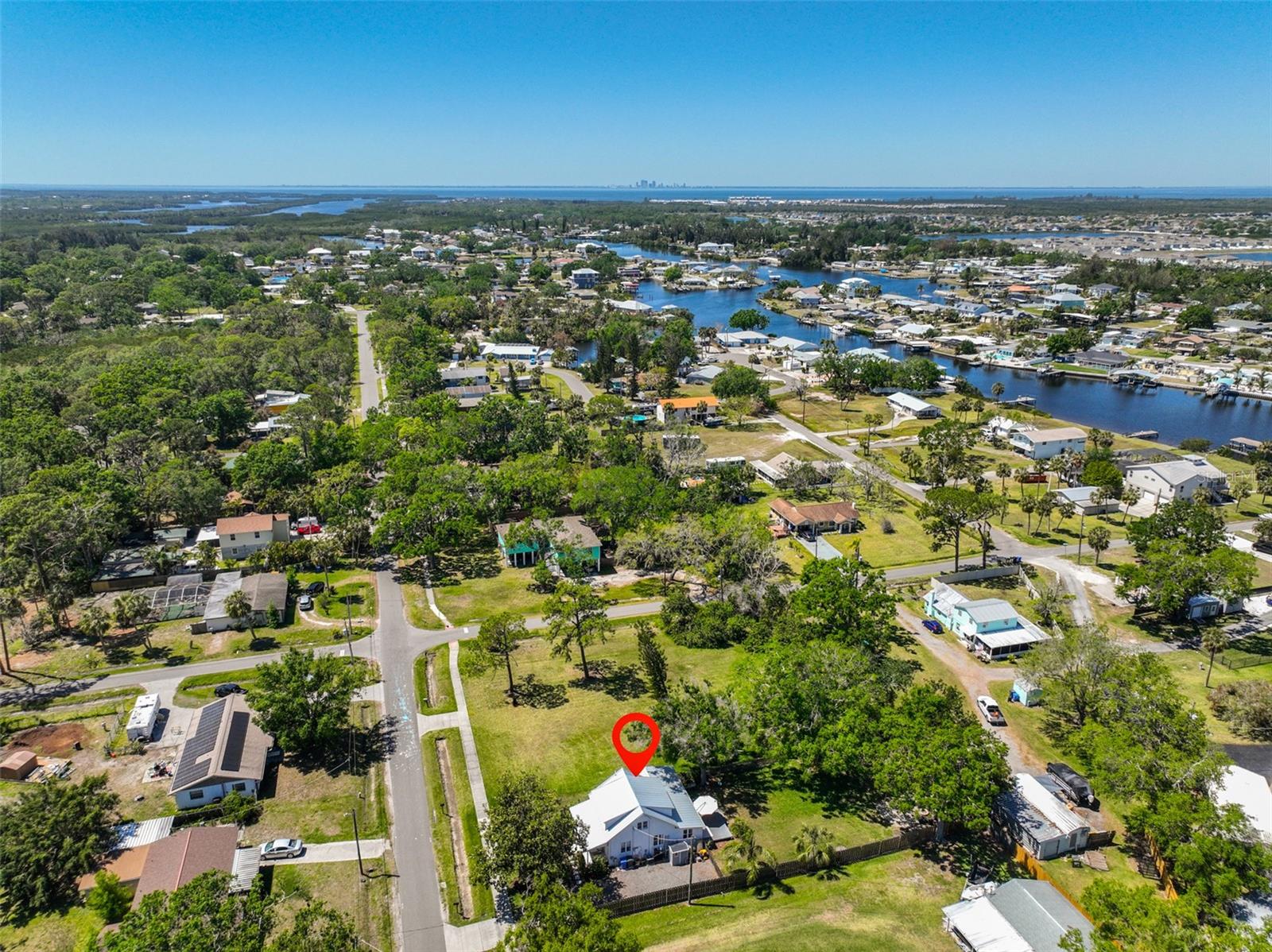 609 4TH AVE SW, RUSKIN, FL, 33570