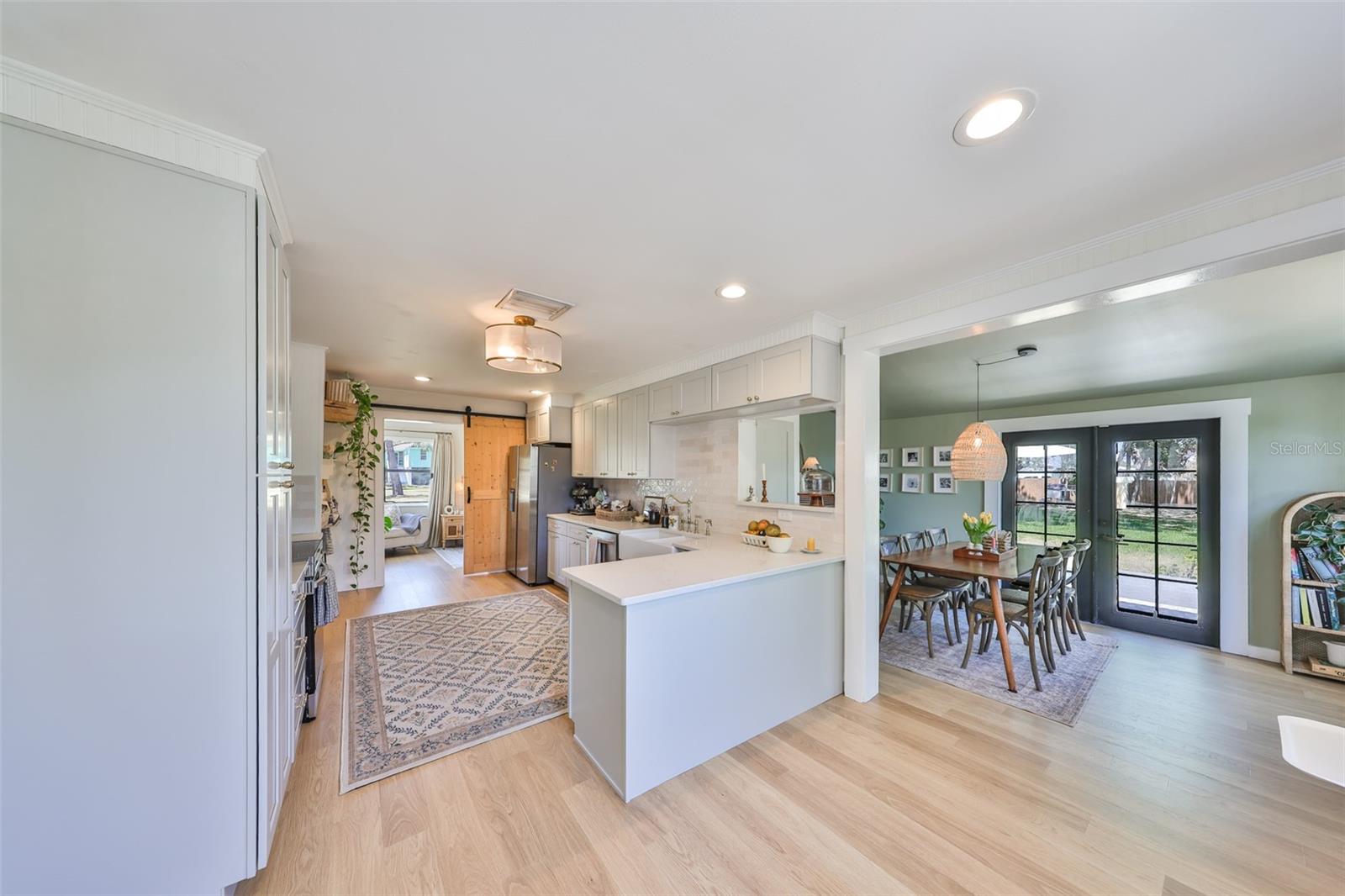 609 4TH AVE SW, RUSKIN, FL, 33570