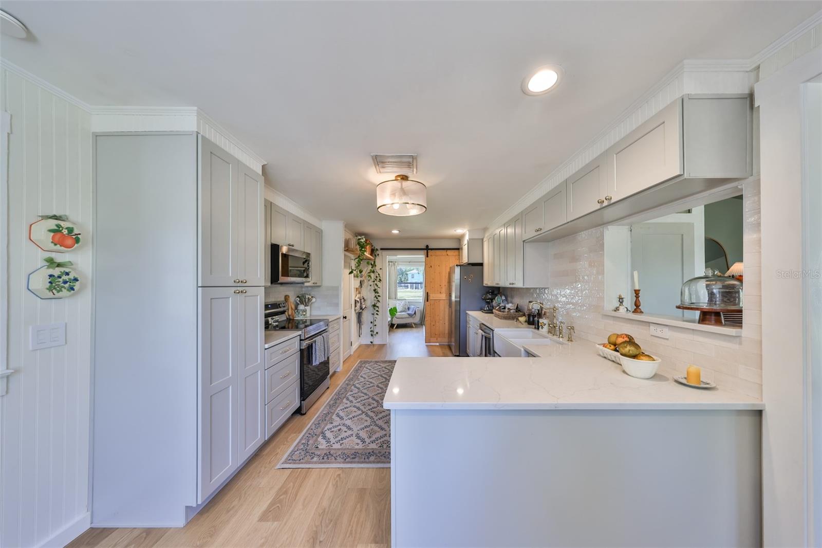 609 4TH AVE SW, RUSKIN, FL, 33570