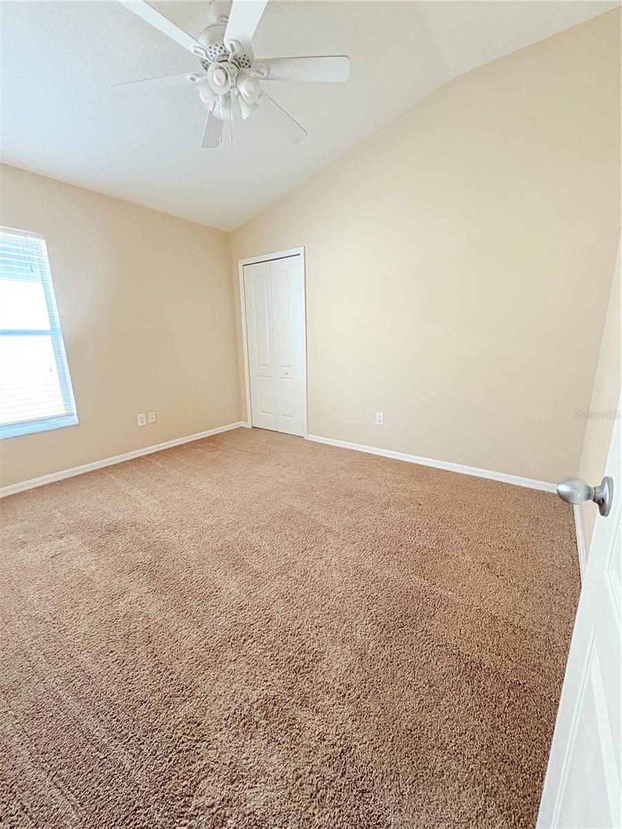 8523 CANTERBURY LAKE BLVD, TAMPA, FL, 33619