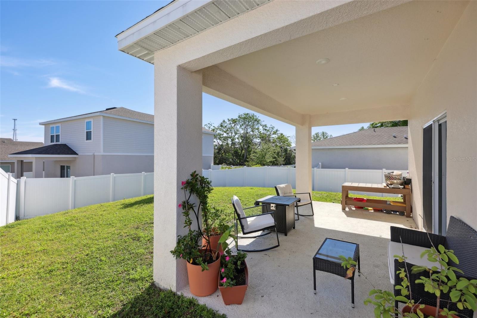 2558 SHAMROCK ST, TAVARES, FL, 32778
