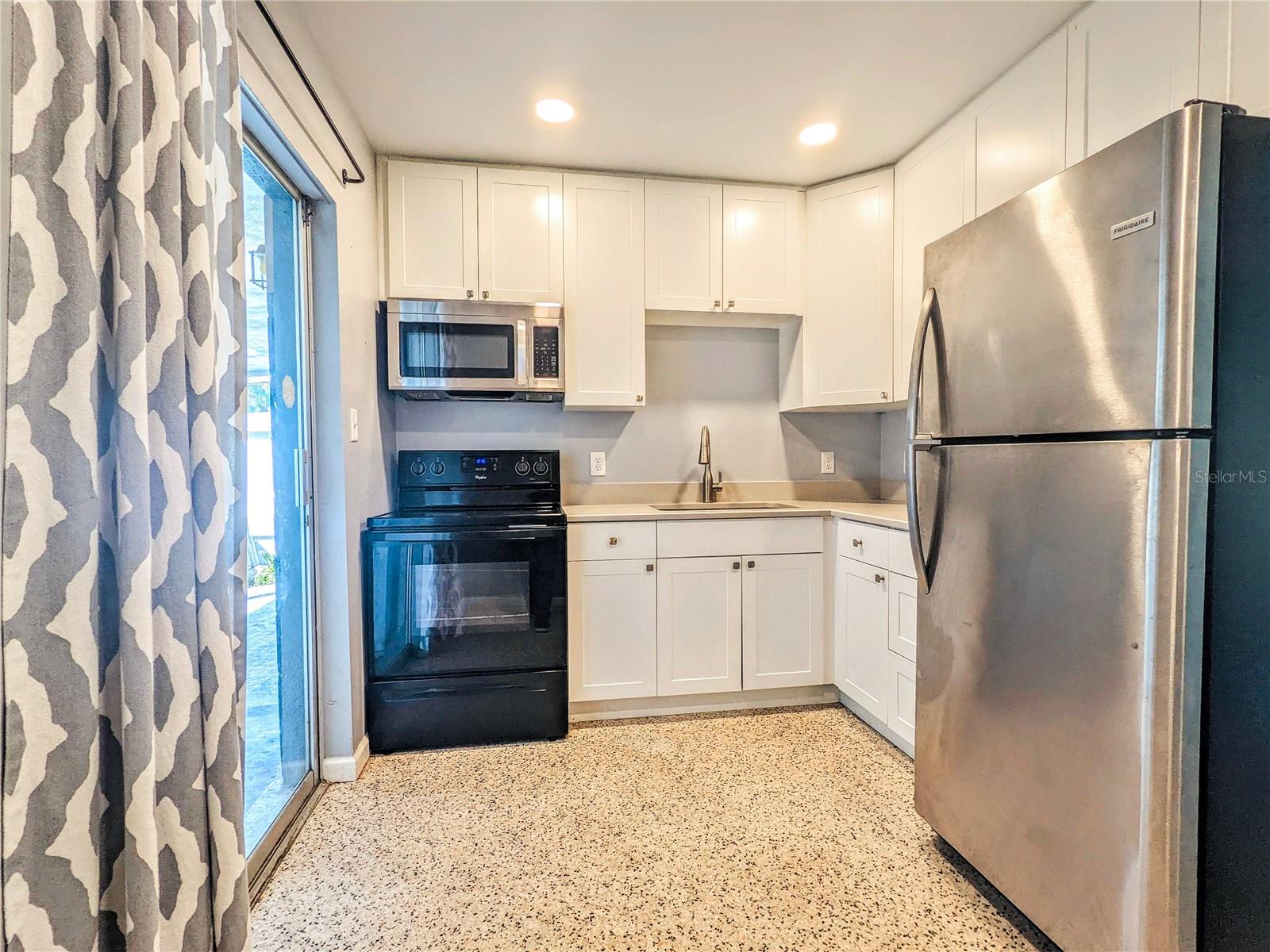 993 GARY ST #A & B, SARASOTA, FL, 34234