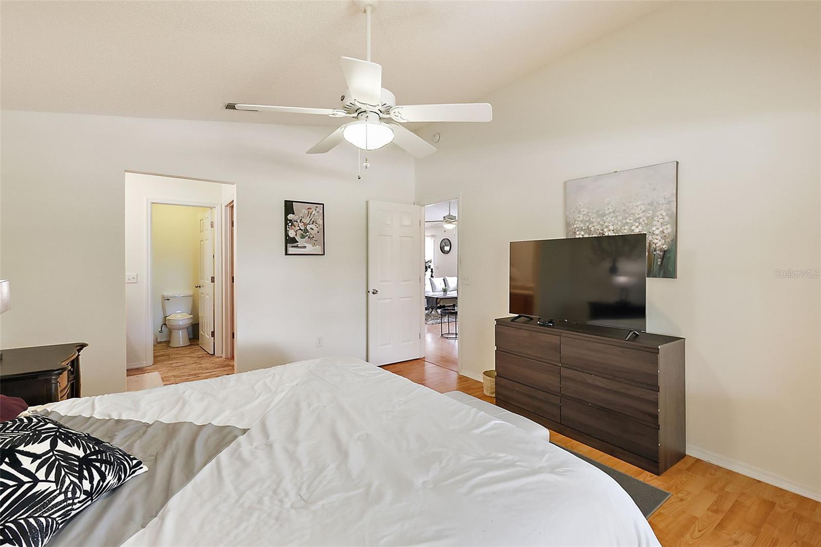 765 LESLIE LN, THE VILLAGES, FL, 32162