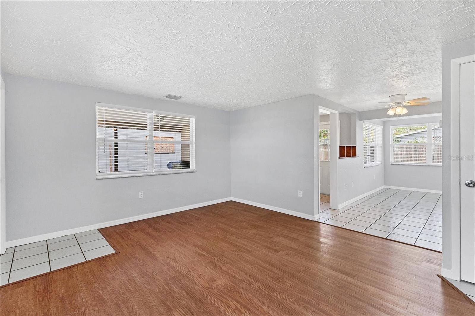 2105 LEE LANE, SARASOTA, FL, 34231