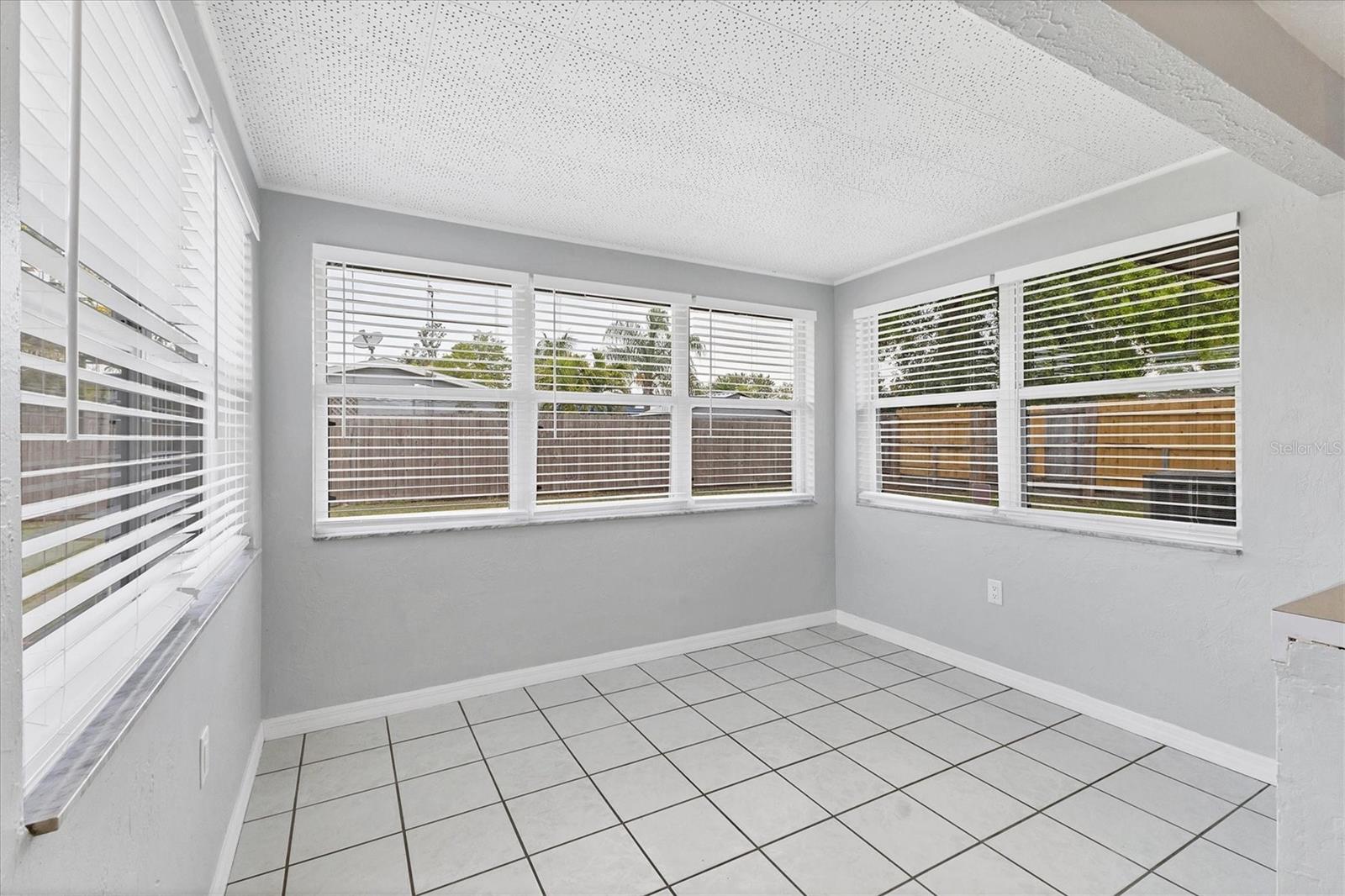 2105 LEE LANE, SARASOTA, FL, 34231