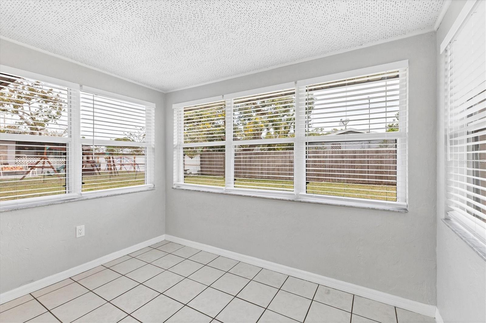 2105 LEE LANE, SARASOTA, FL, 34231