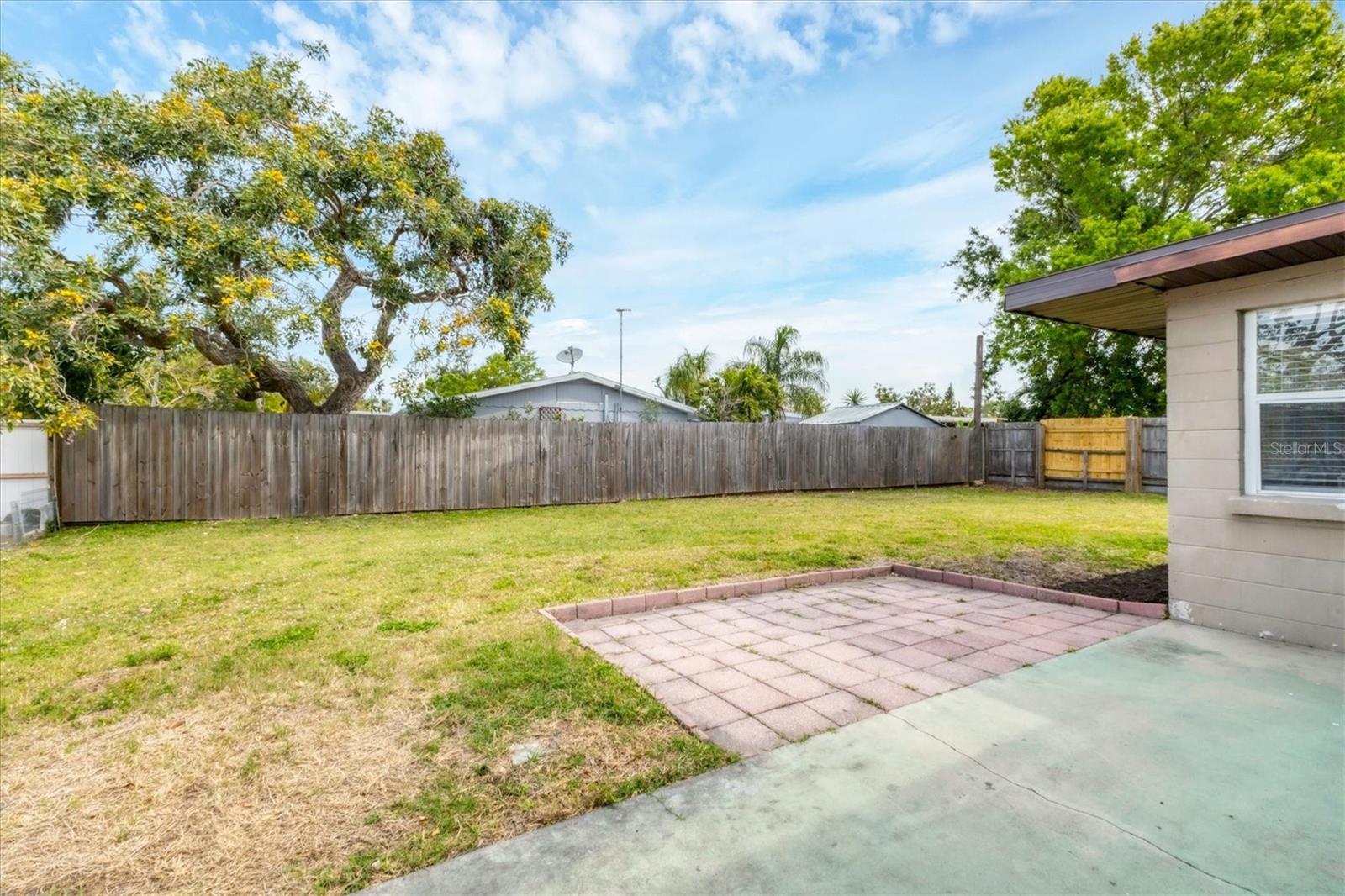 2105 LEE LANE, SARASOTA, FL, 34231