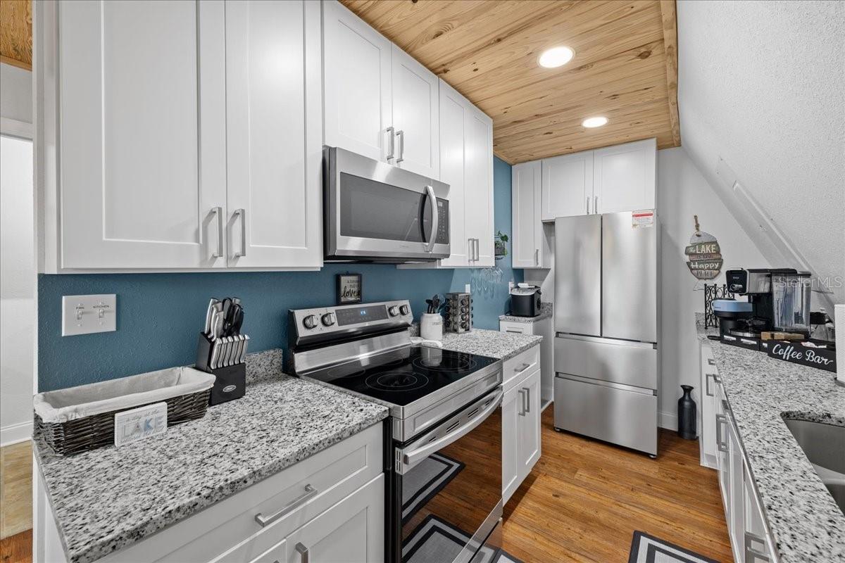 123 LAKE CARLETON DR, MELROSE, FL, 32666