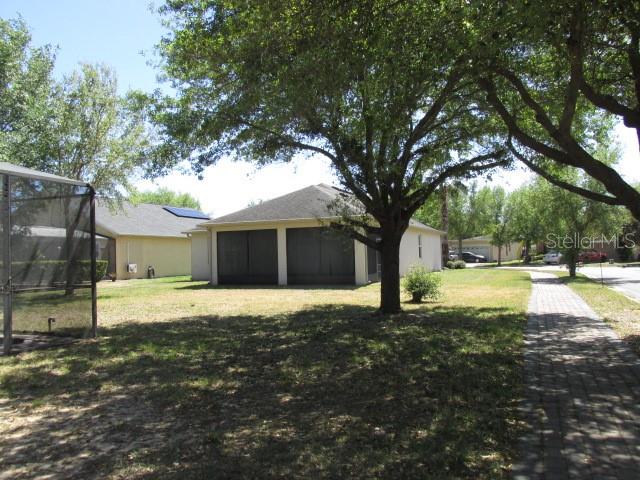 563 LAKE DAVENPORT CIR, DAVENPORT, FL, 33837