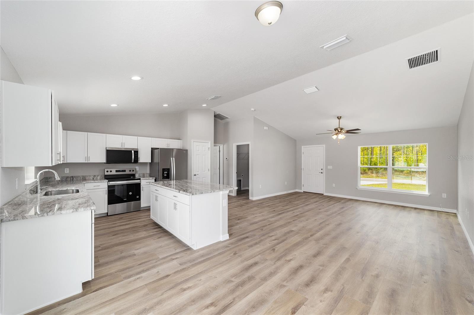 397 W HOMEWAY LOOP, CITRUS SPRINGS, FL, 34434