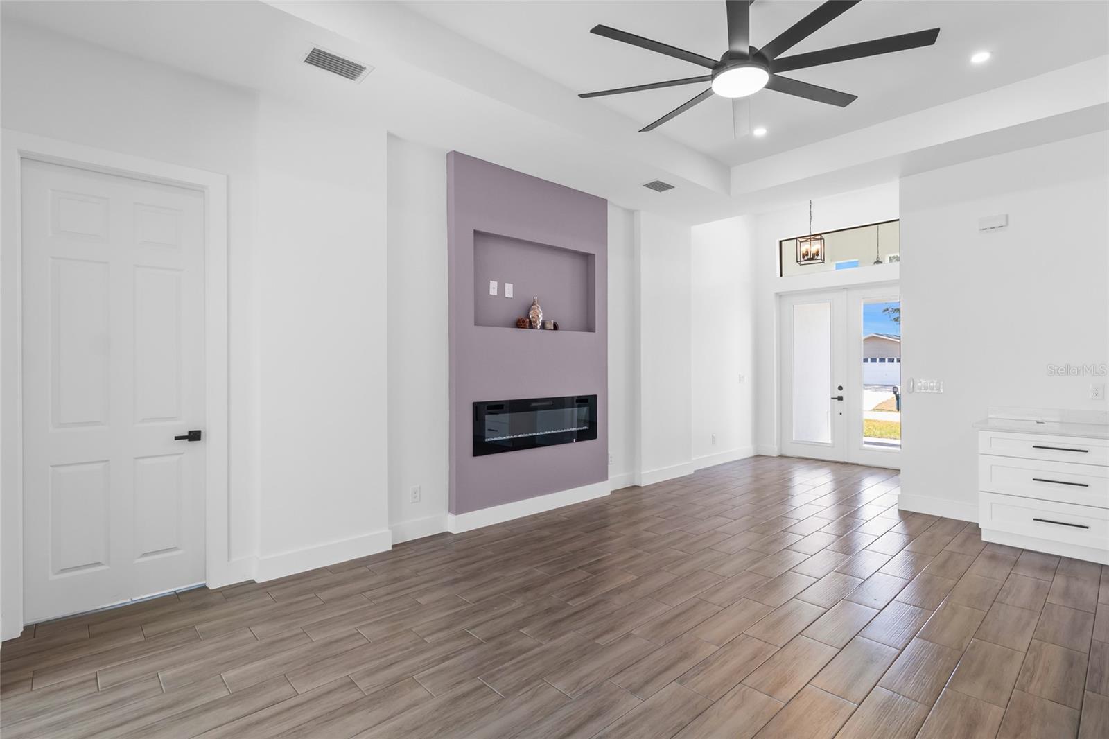 2032 NE 20TH TER, CAPE CORAL, FL, 33909