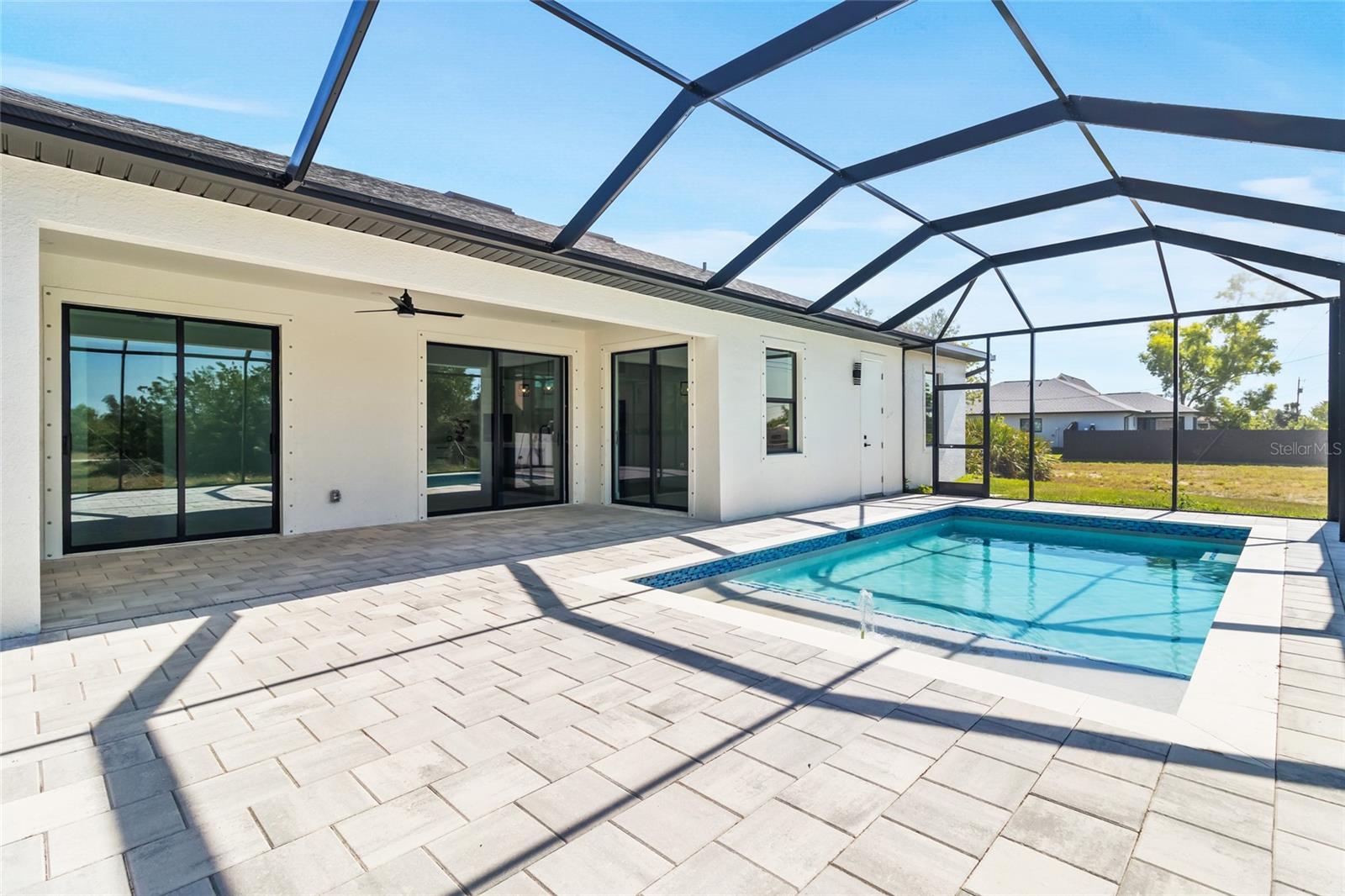 2032 NE 20TH TER, CAPE CORAL, FL, 33909