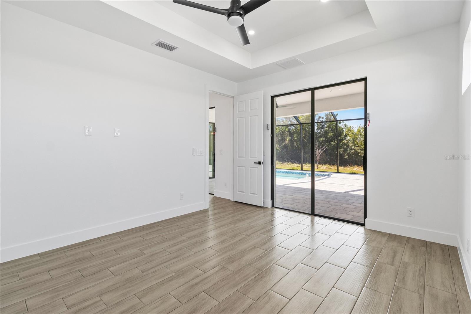 2032 NE 20TH TER, CAPE CORAL, FL, 33909