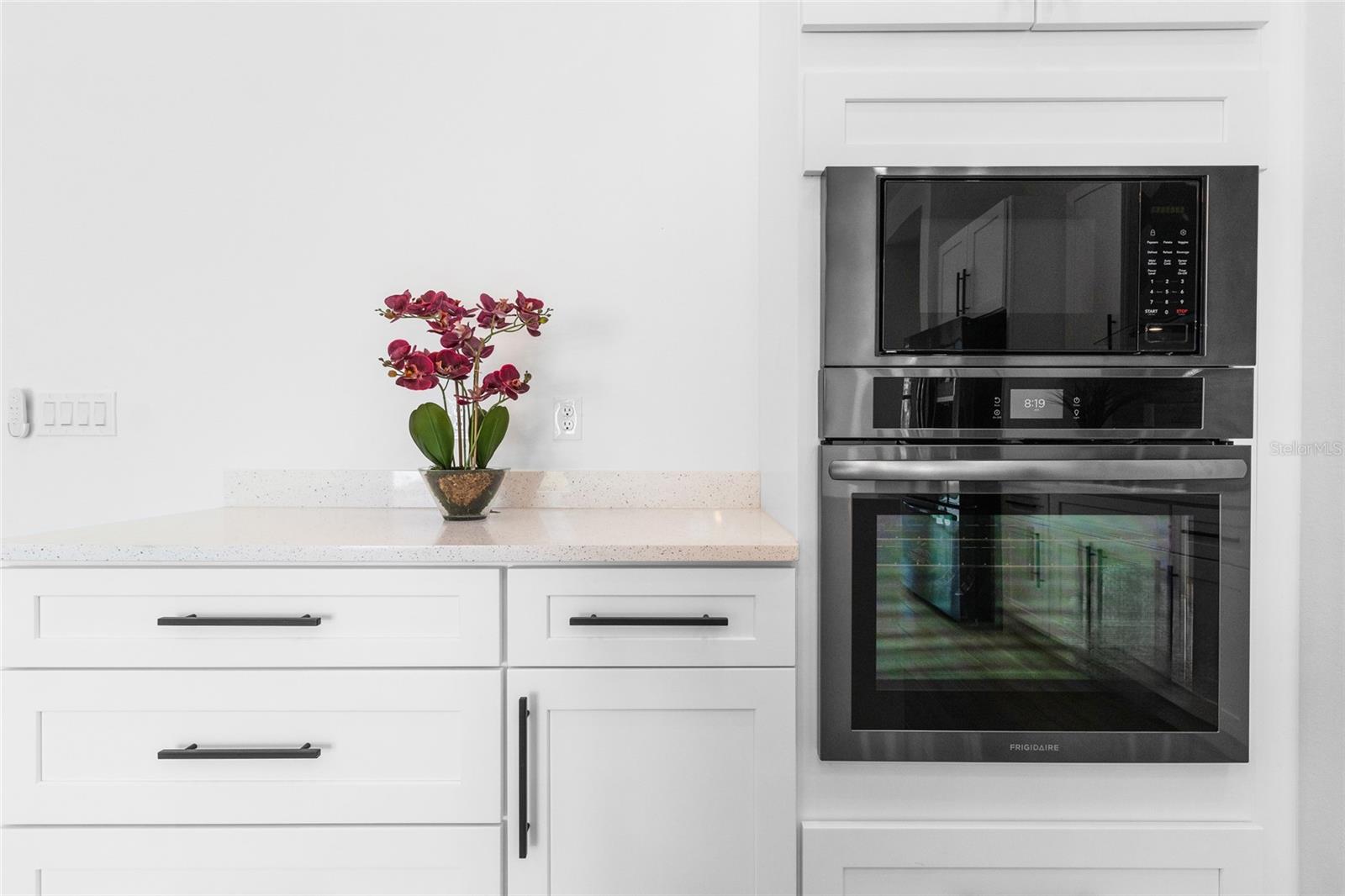 2032 NE 20TH TER, CAPE CORAL, FL, 33909