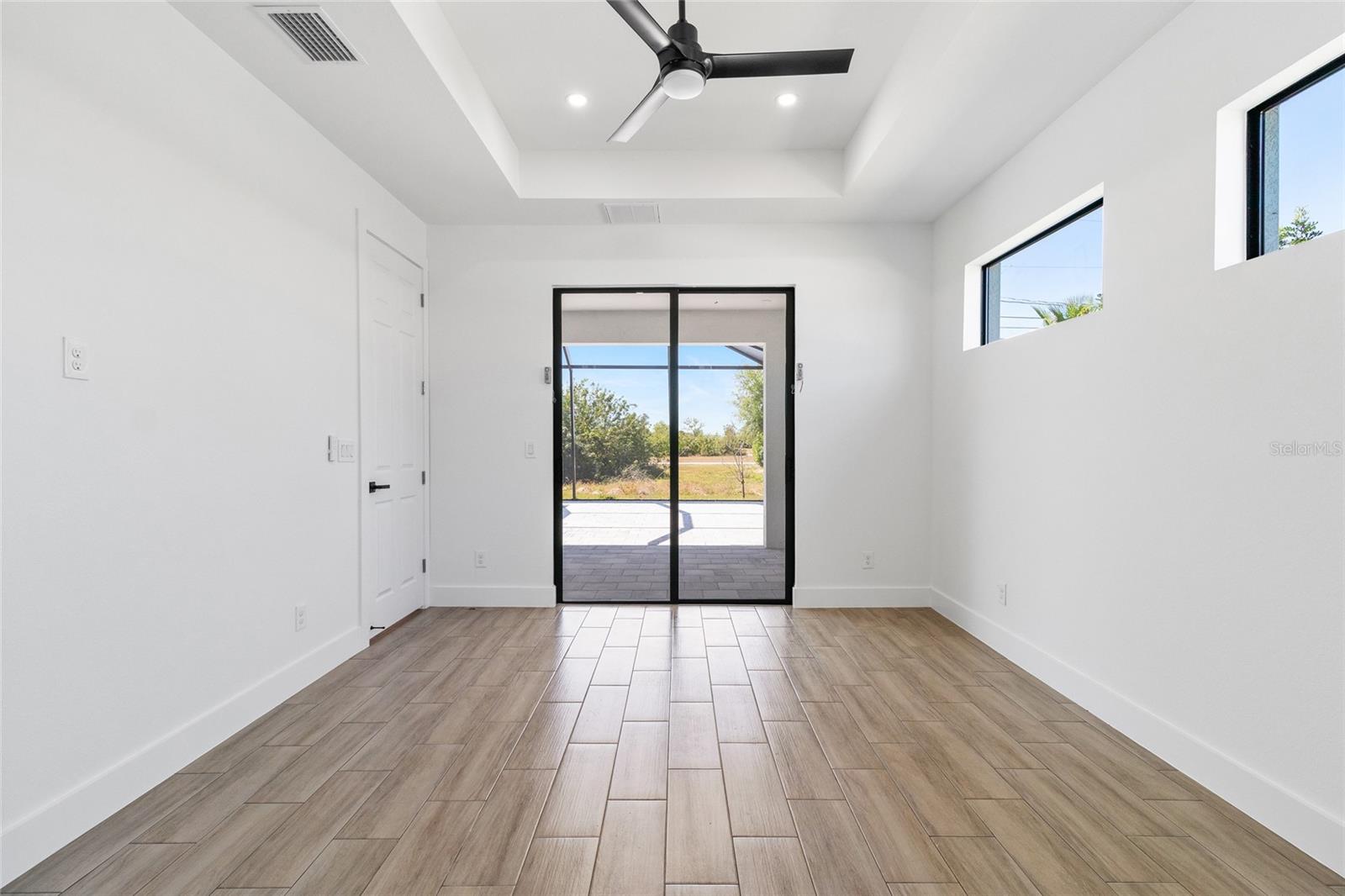 2032 NE 20TH TER, CAPE CORAL, FL, 33909