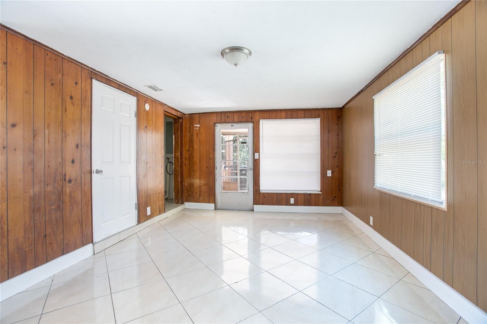 954 CHIPPENDALE ST, DELTONA, FL, 32725