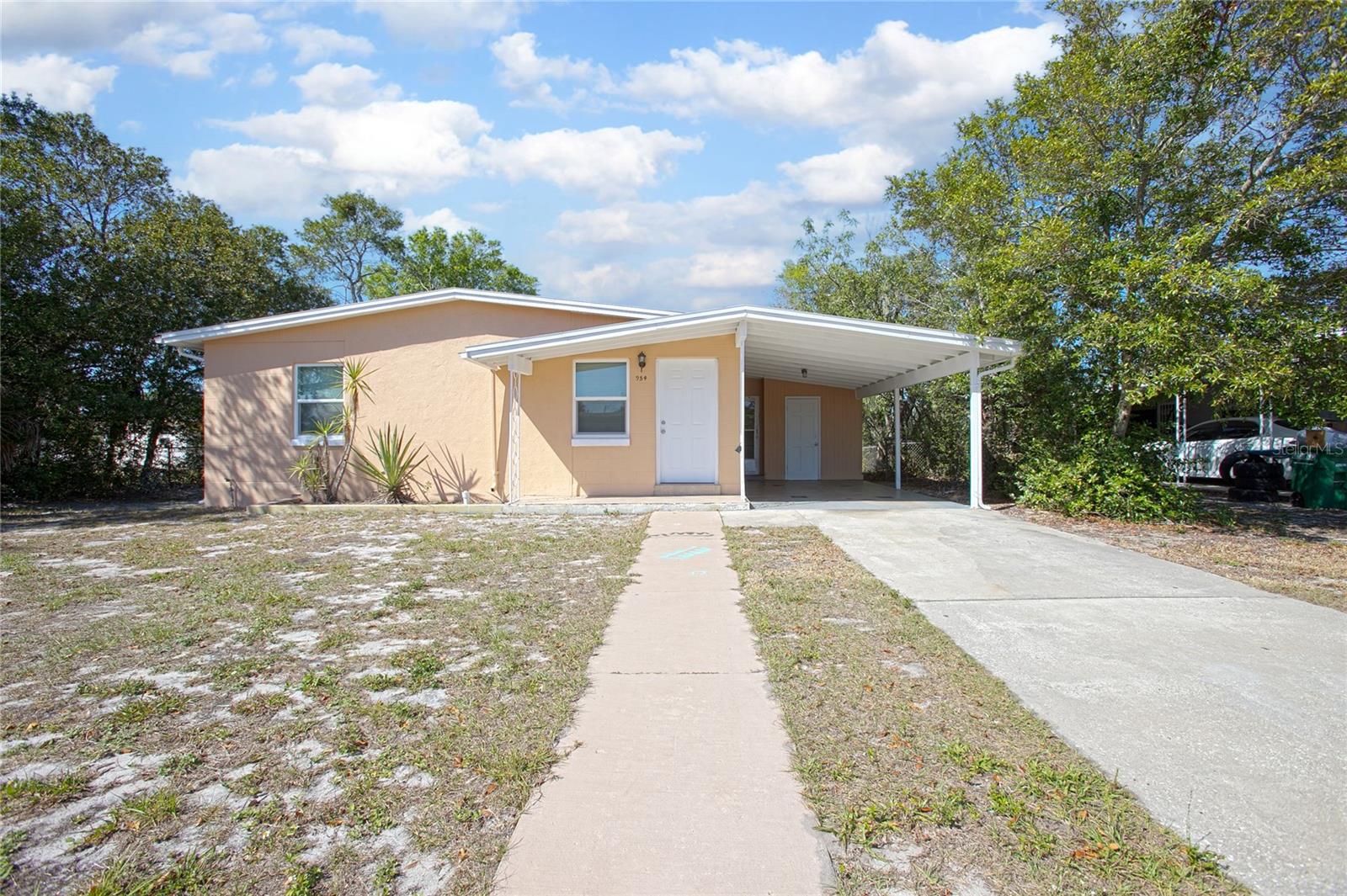 954 CHIPPENDALE ST, DELTONA, FL, 32725