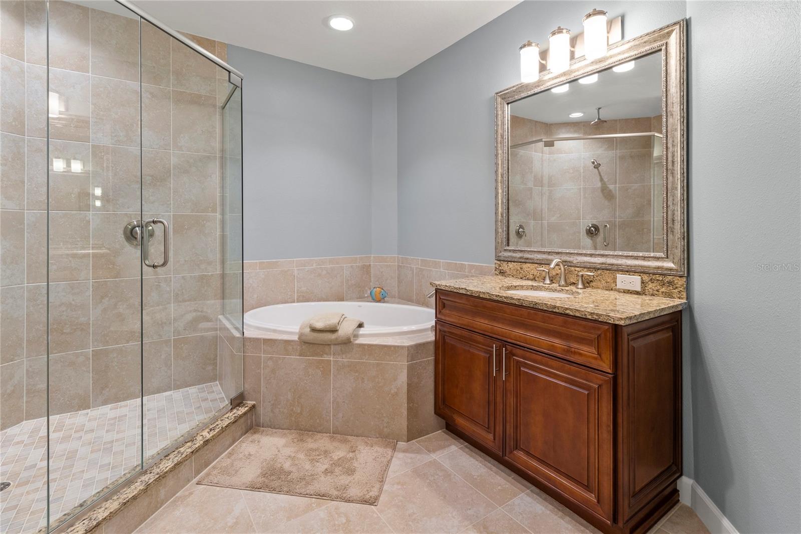 3420 77TH ST W #202, BRADENTON, FL, 34209