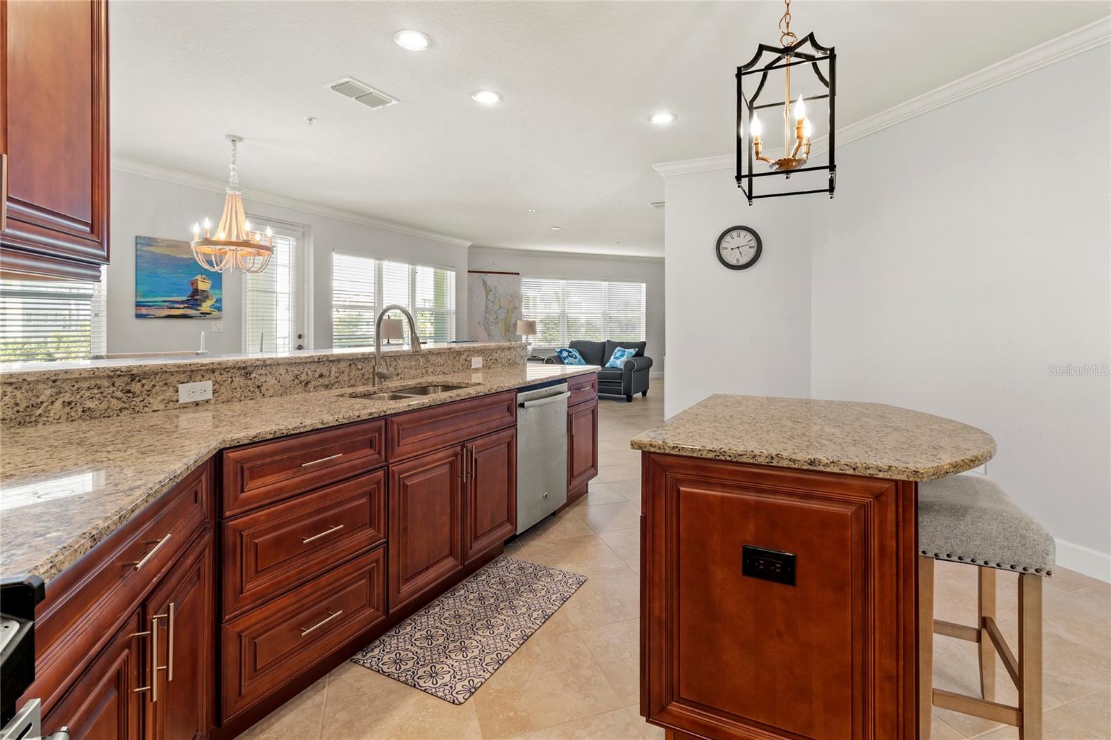 3420 77TH ST W #202, BRADENTON, FL, 34209