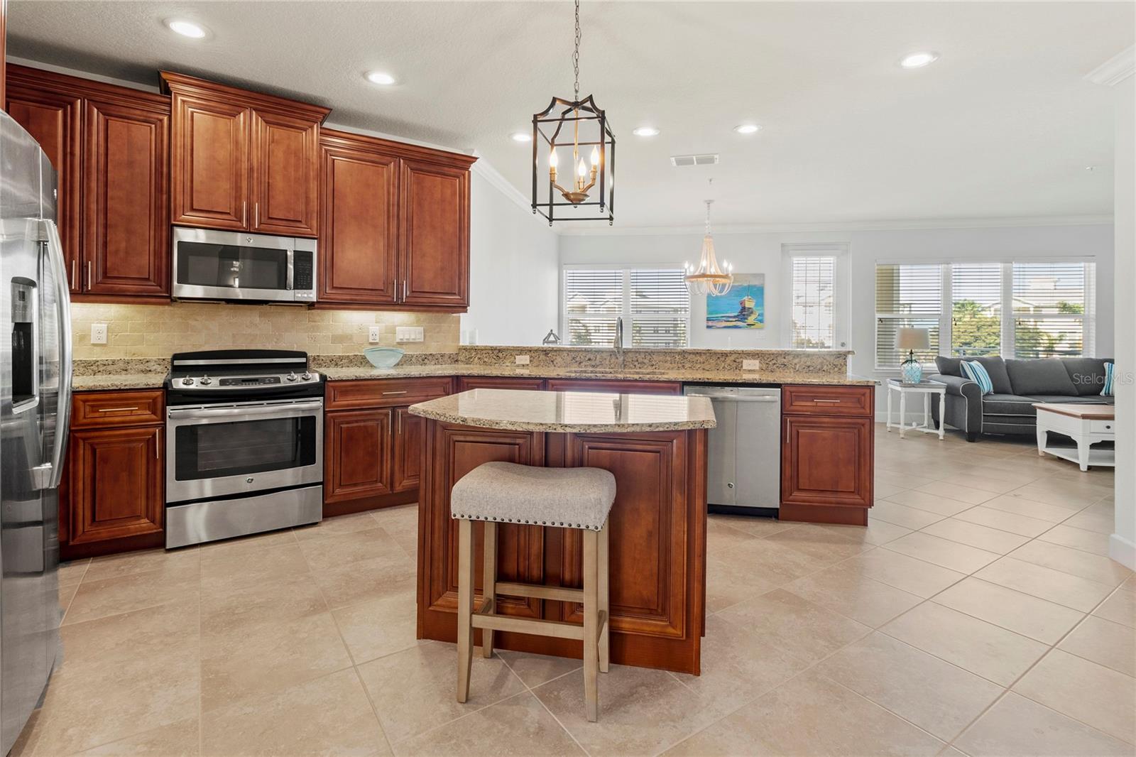 3420 77TH ST W #202, BRADENTON, FL, 34209