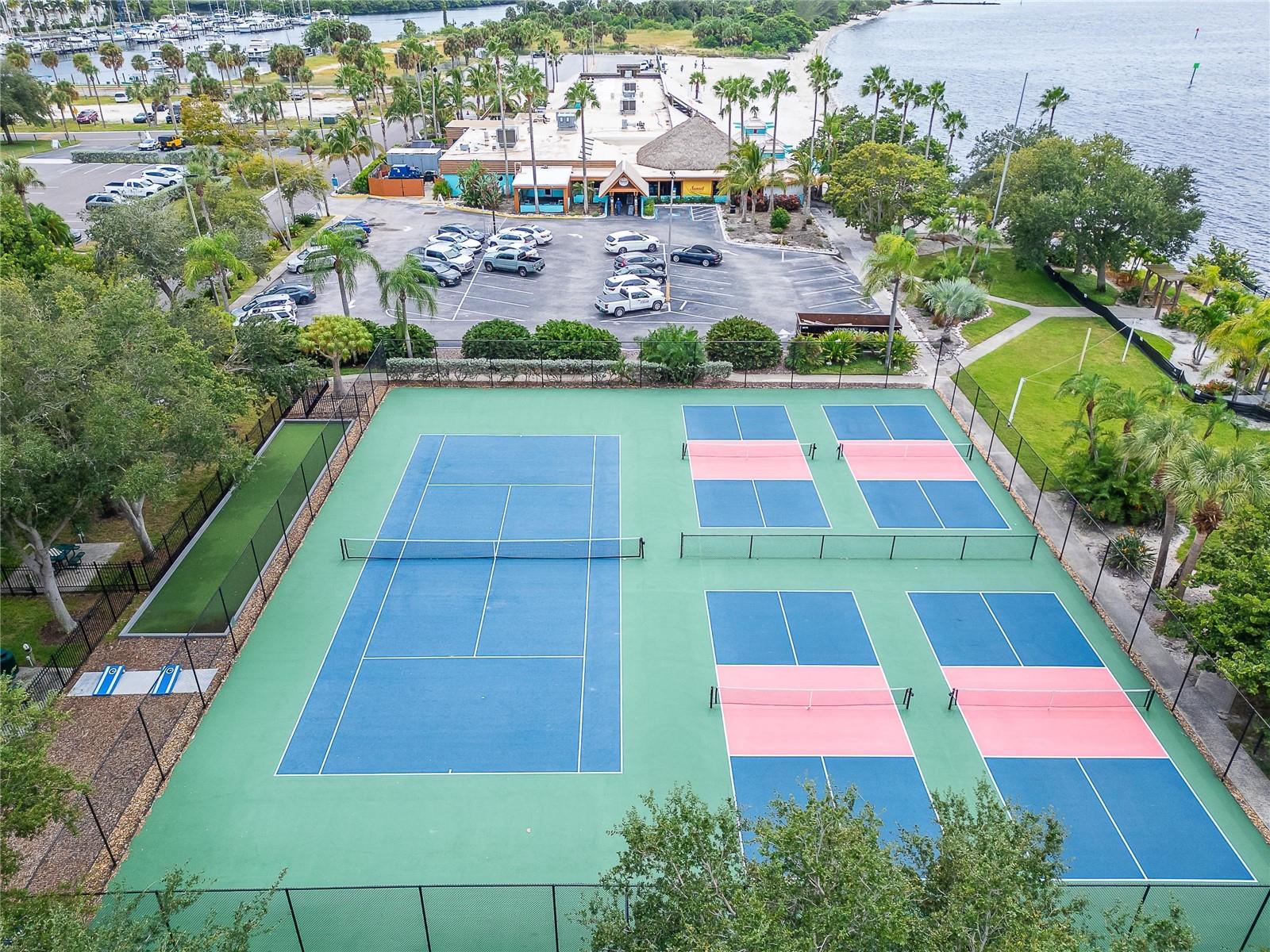 803 BAHIA DEL SOL DR #66, RUSKIN, FL, 33570