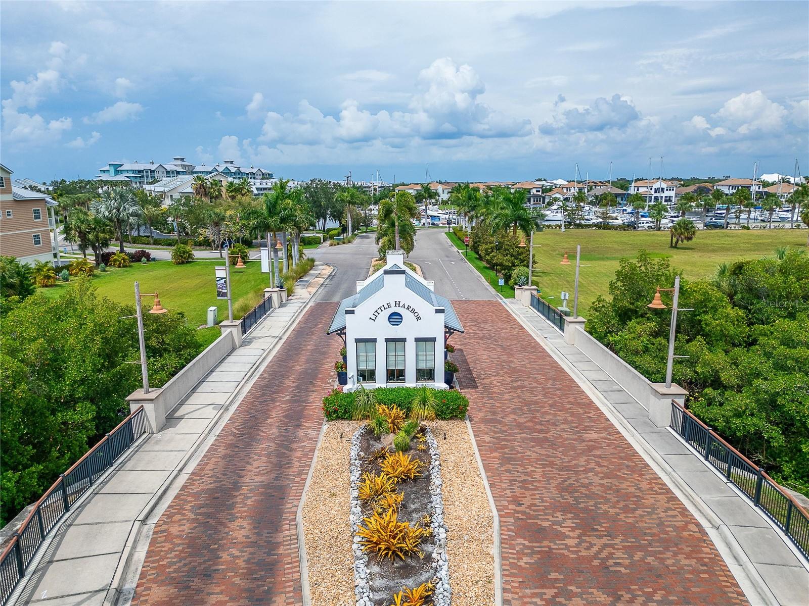 803 BAHIA DEL SOL DR #66, RUSKIN, FL, 33570