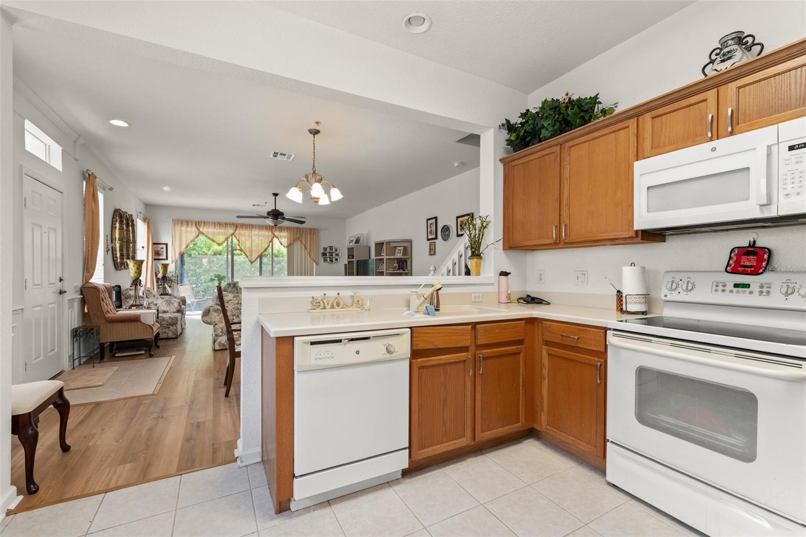 3542 SHALLOT DR #101, ORLANDO, FL, 32835