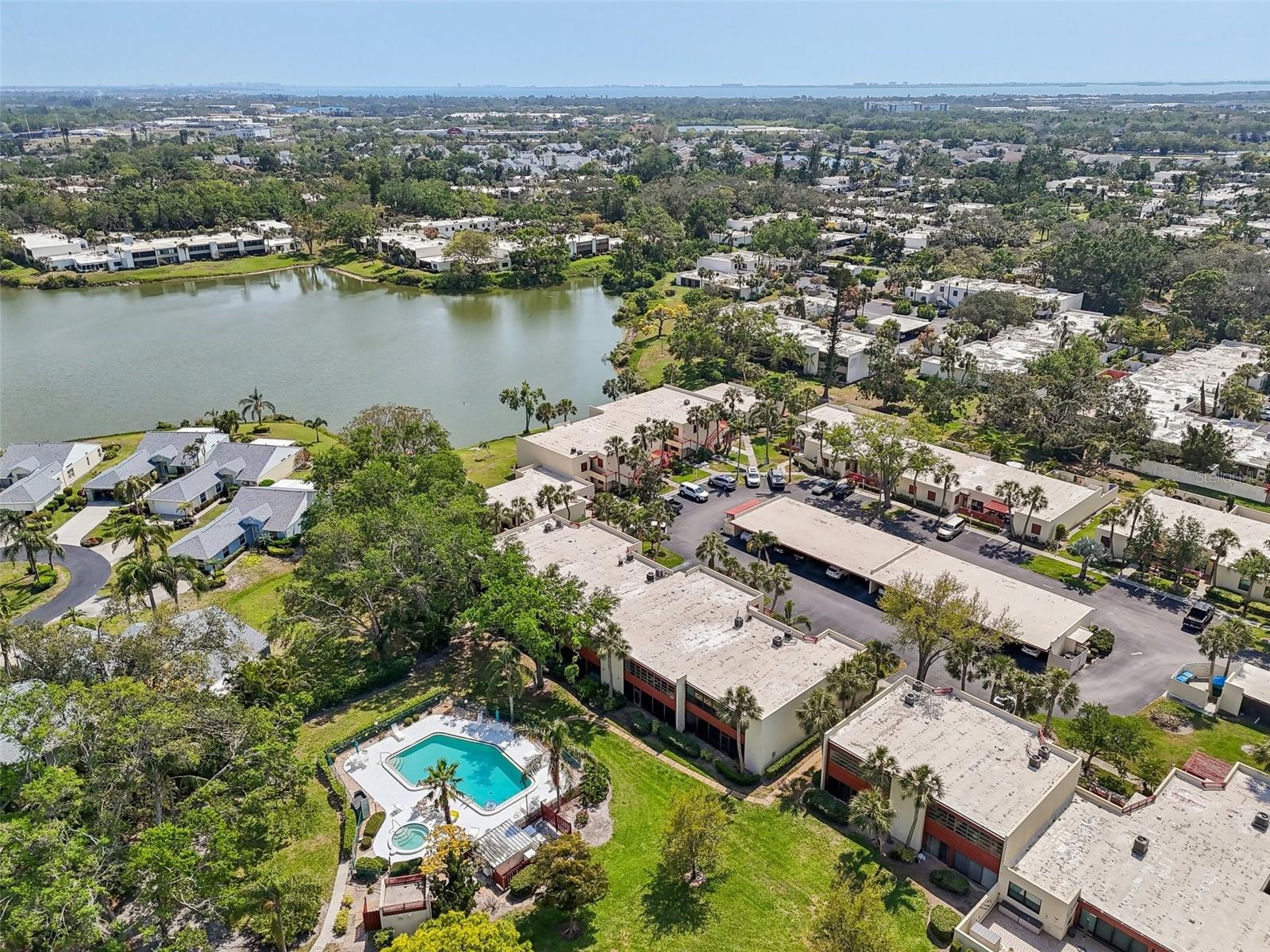 510 SPRING LAKES BLVD, BRADENTON, FL, 34210