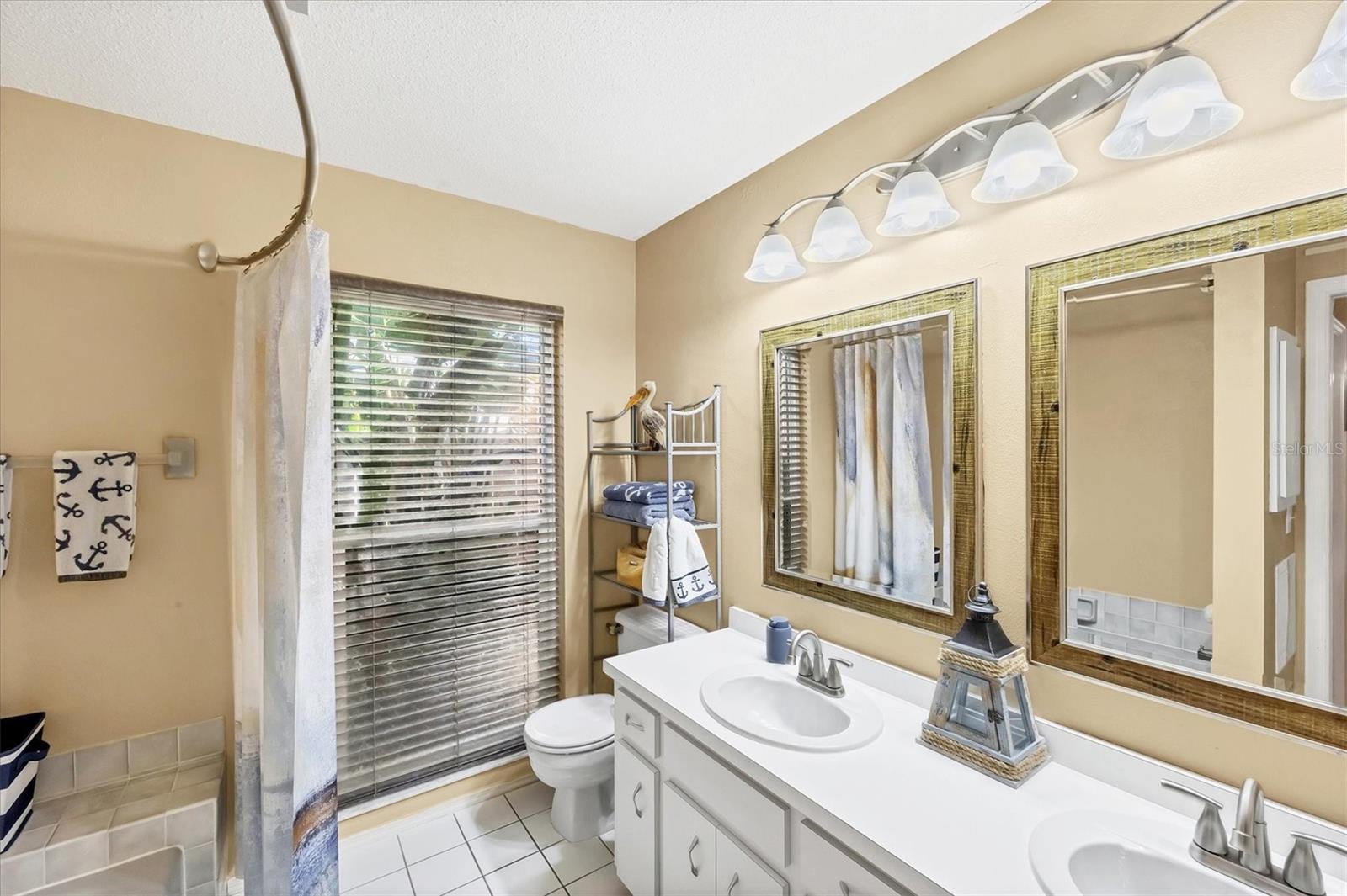 3287 MEADOW RUN CIR, VENICE, FL, 34293