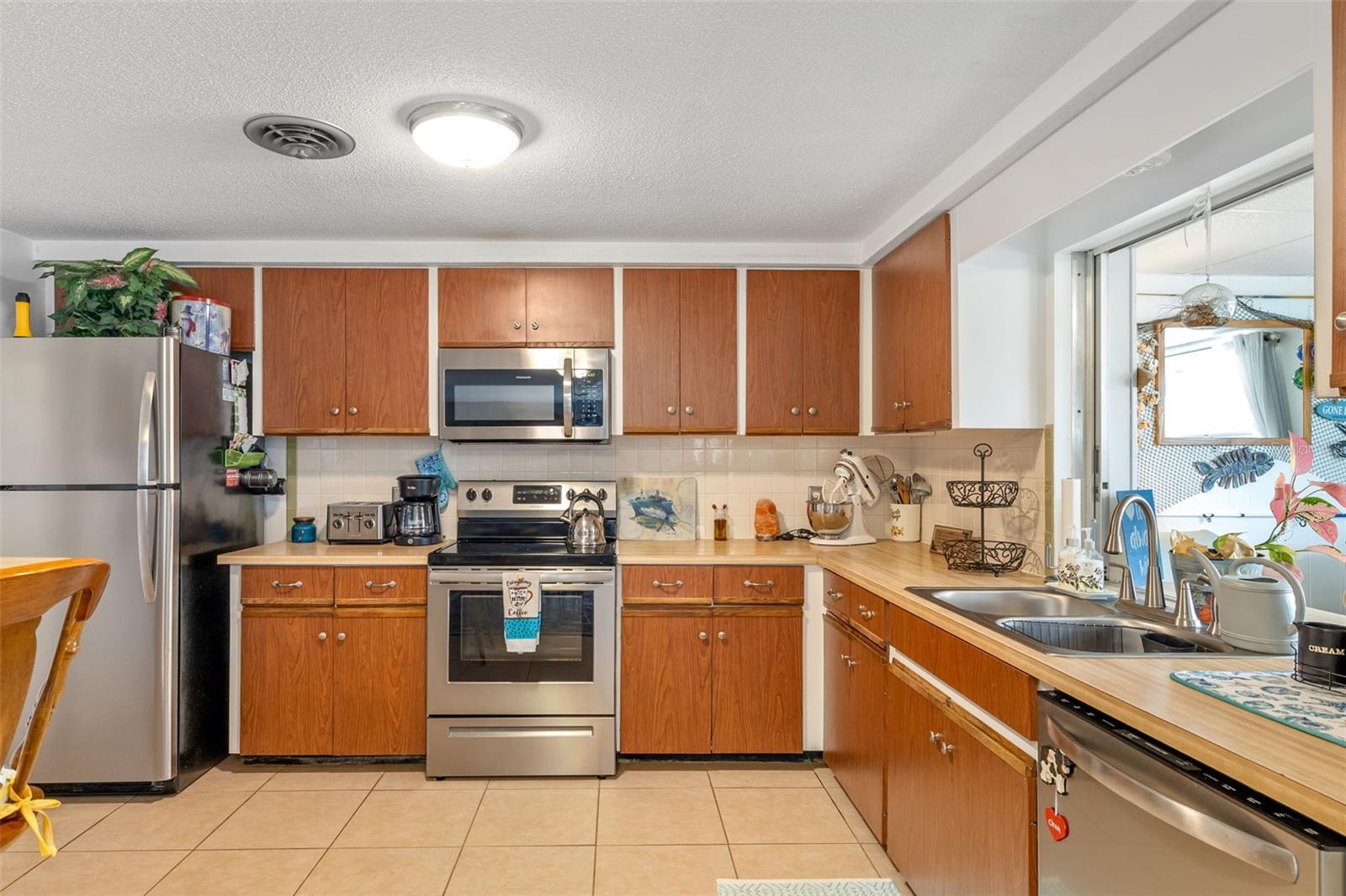 1585 KEYWAY CT, ENGLEWOOD, FL, 34223