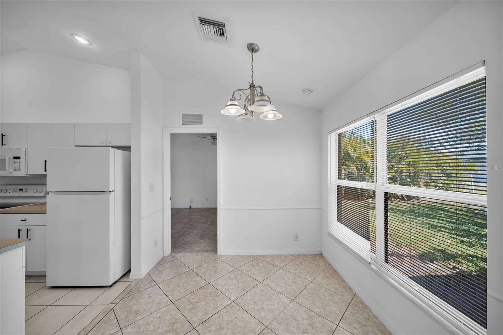 1317 NE 1ST PL, CAPE CORAL, FL, 33909
