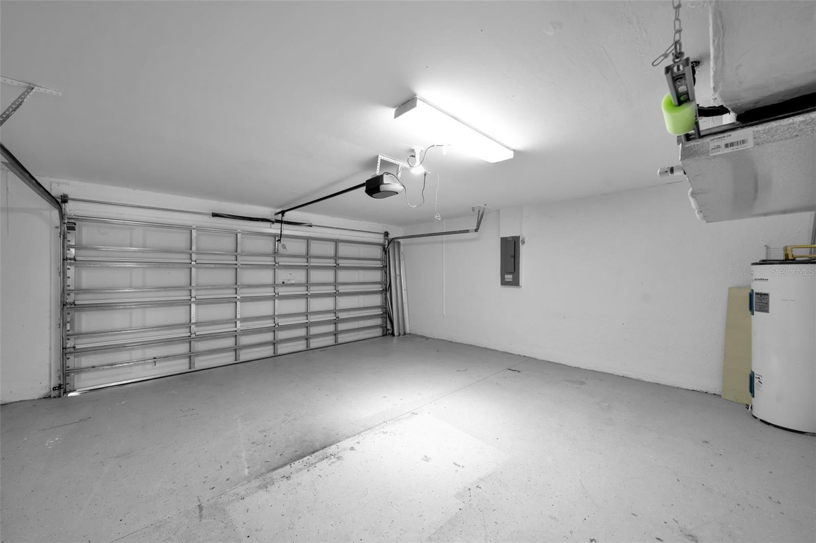 1317 NE 1ST PL, CAPE CORAL, FL, 33909