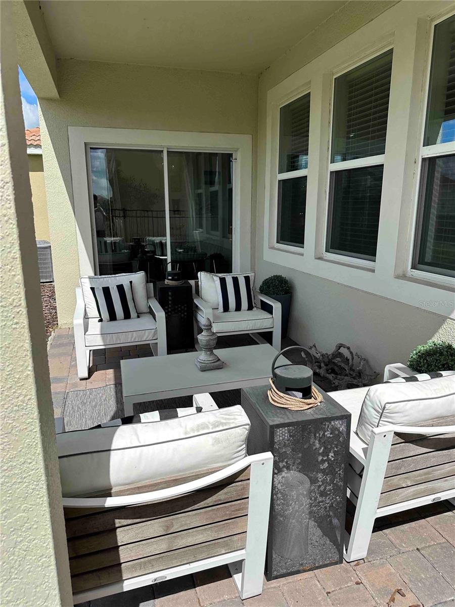 8946 FLUFFY LIE CT, DAVENPORT, FL, 33896