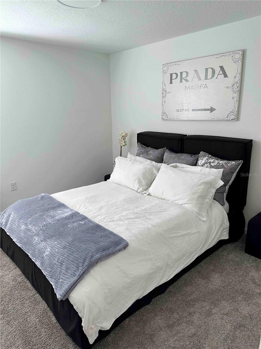 8946 FLUFFY LIE CT, DAVENPORT, FL, 33896