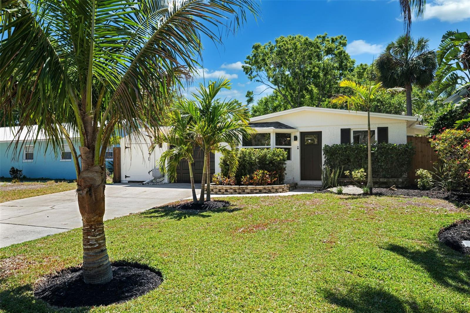 225 ONTARIO AVE, CRYSTAL BEACH, FL, 34681
