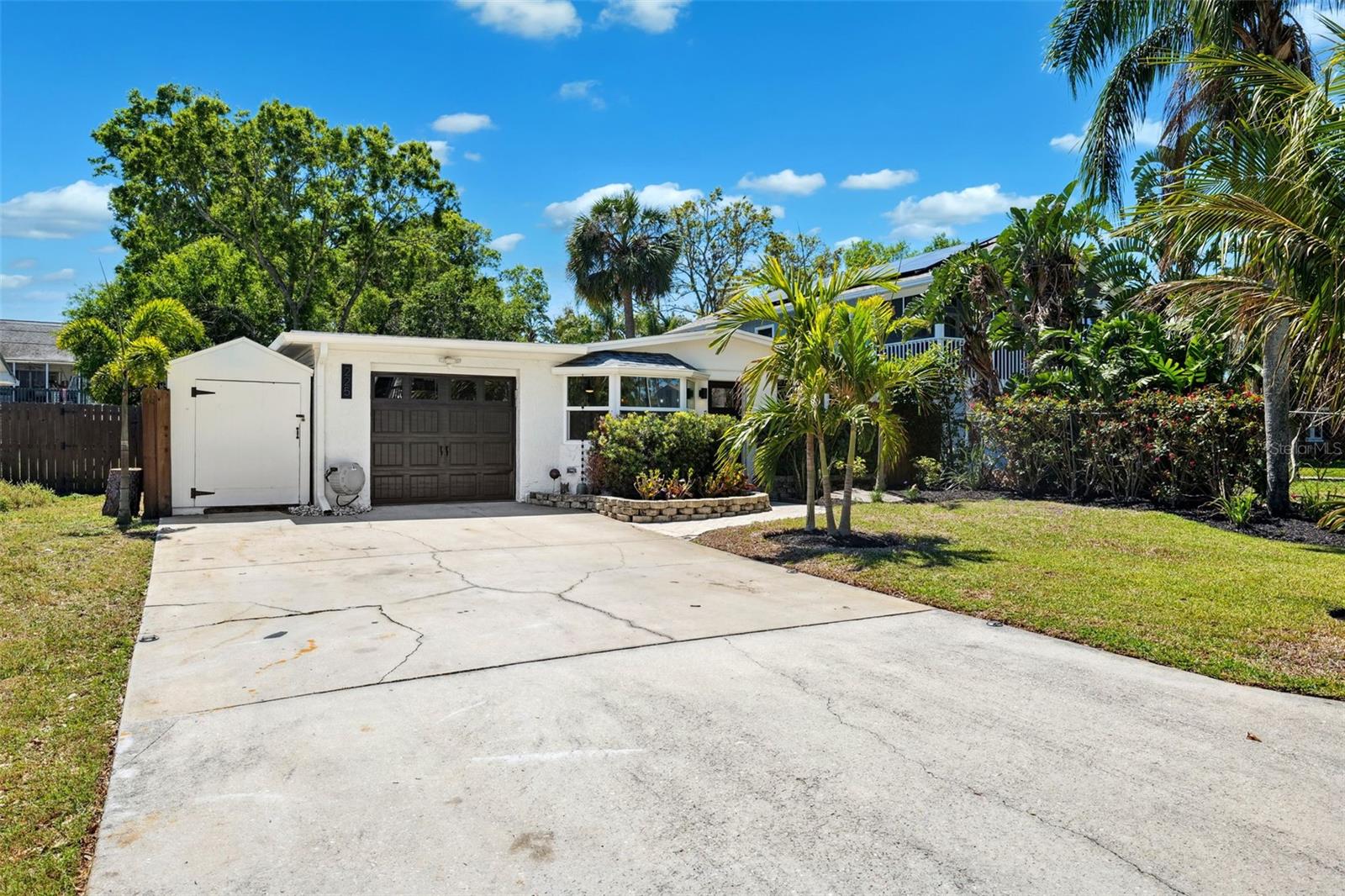 225 ONTARIO AVE, CRYSTAL BEACH, FL, 34681