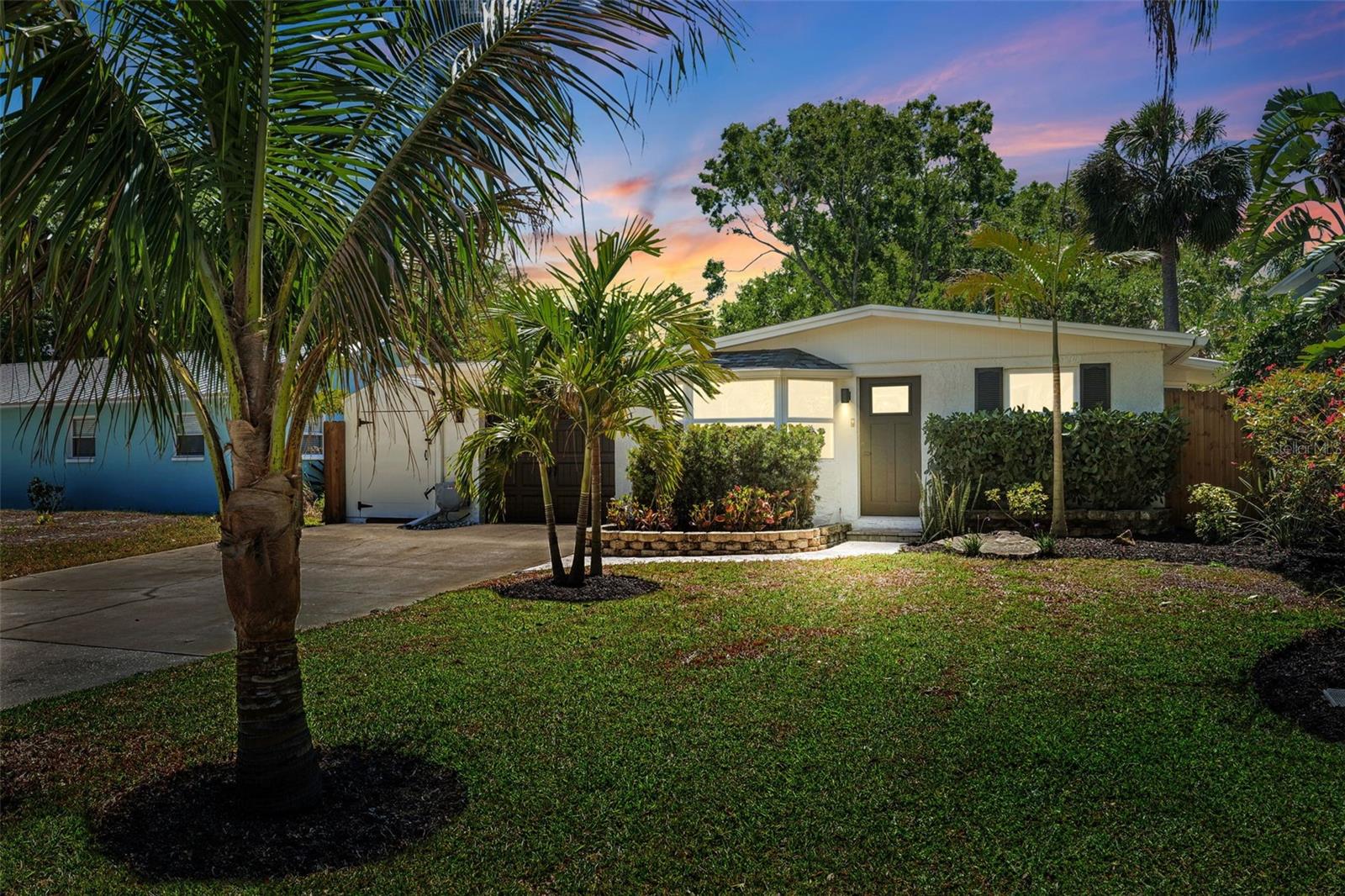 225 ONTARIO AVE, CRYSTAL BEACH, FL, 34681