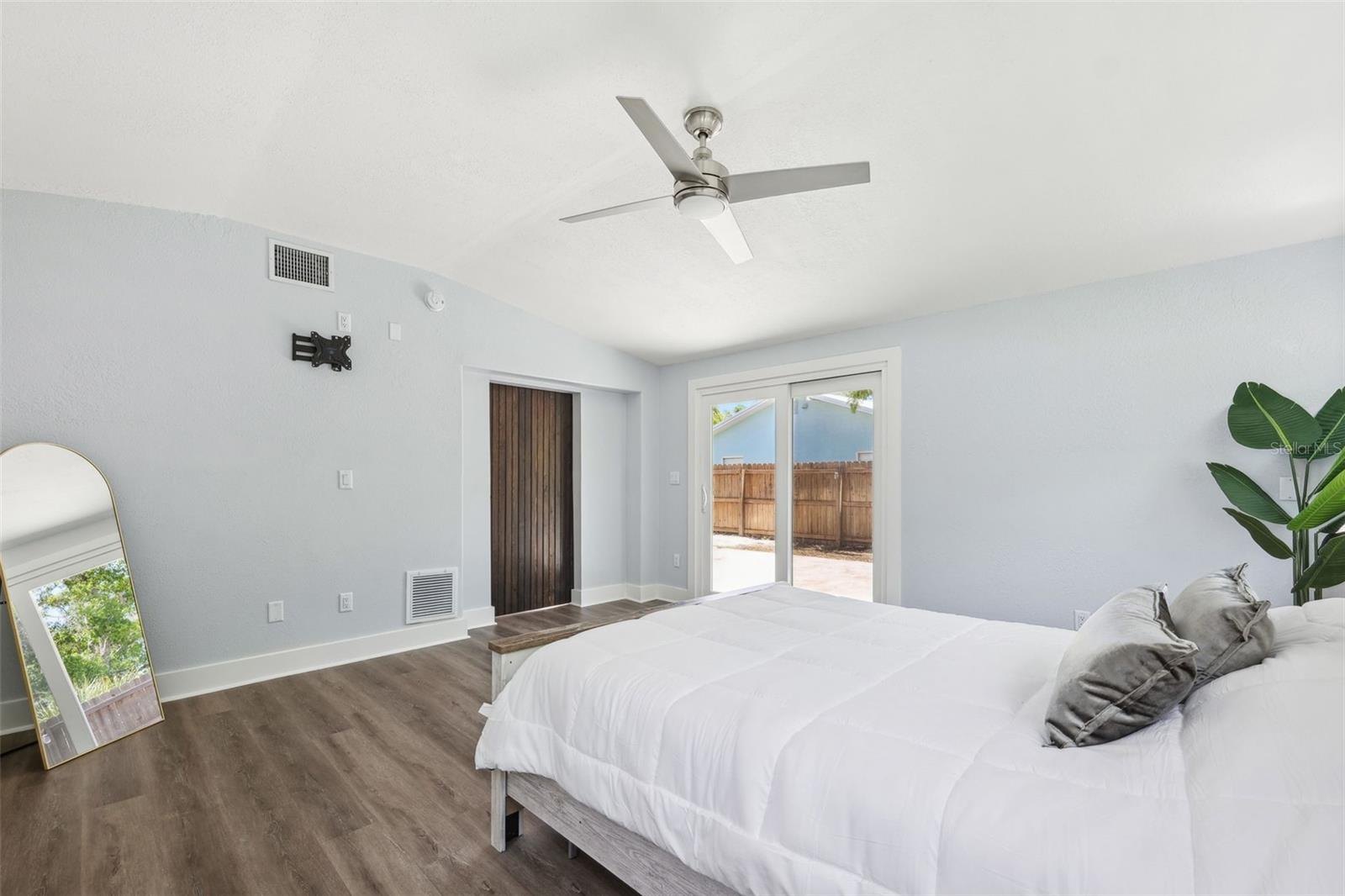 225 ONTARIO AVE, CRYSTAL BEACH, FL, 34681