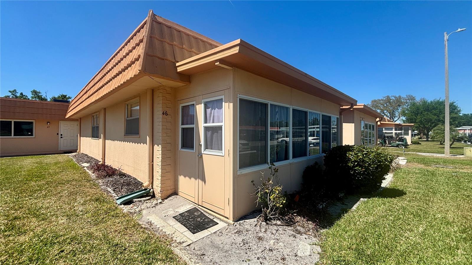 1801 BEDFORD LN #46, SUN CITY CENTER, FL, 33573