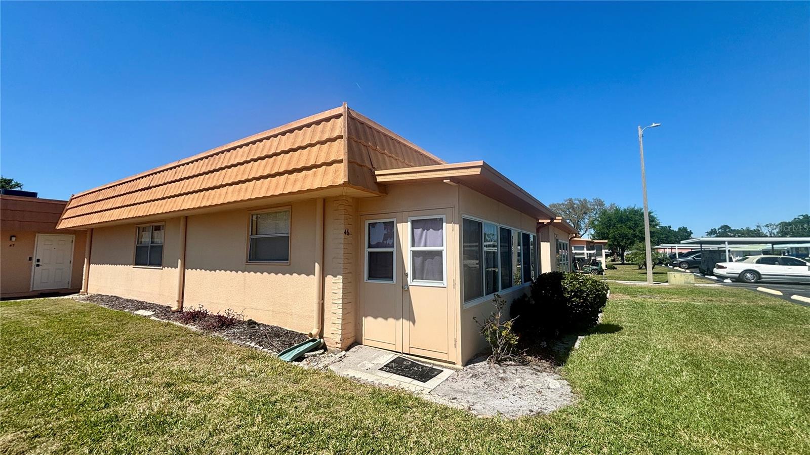1801 BEDFORD LN #46, SUN CITY CENTER, FL, 33573