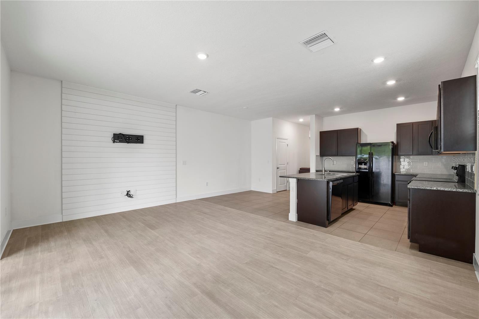 2878 SUNCOAST PLAINS DR, ODESSA, FL, 33556