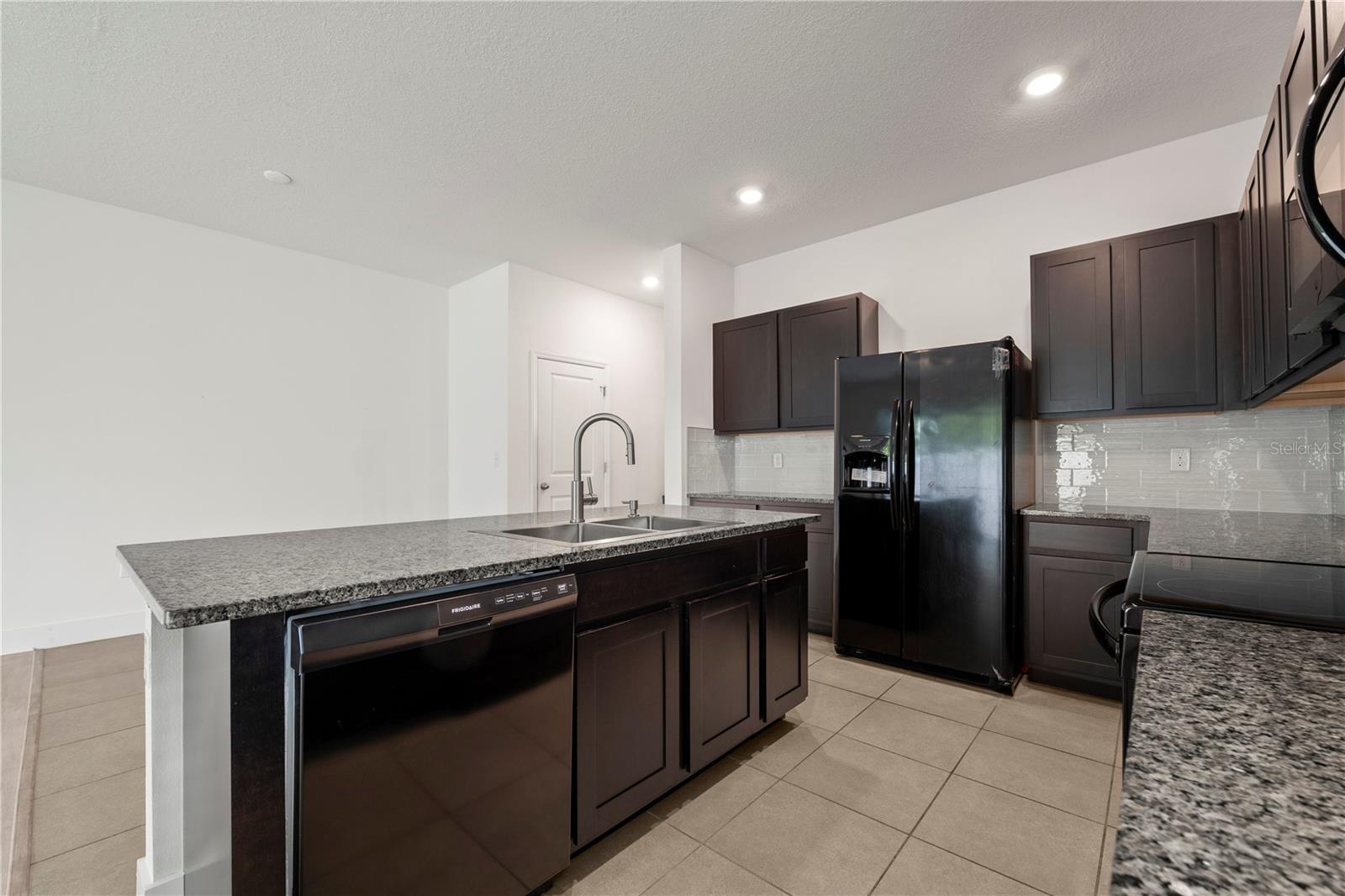 2878 SUNCOAST PLAINS DR, ODESSA, FL, 33556