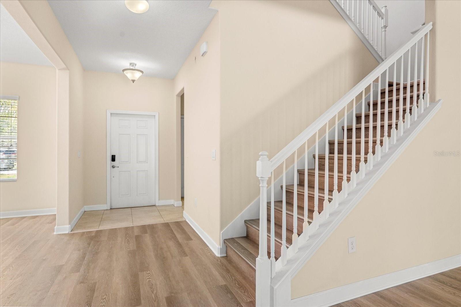 6137 WATERSIDE ISLAND LN, WINTER GARDEN, FL, 34787