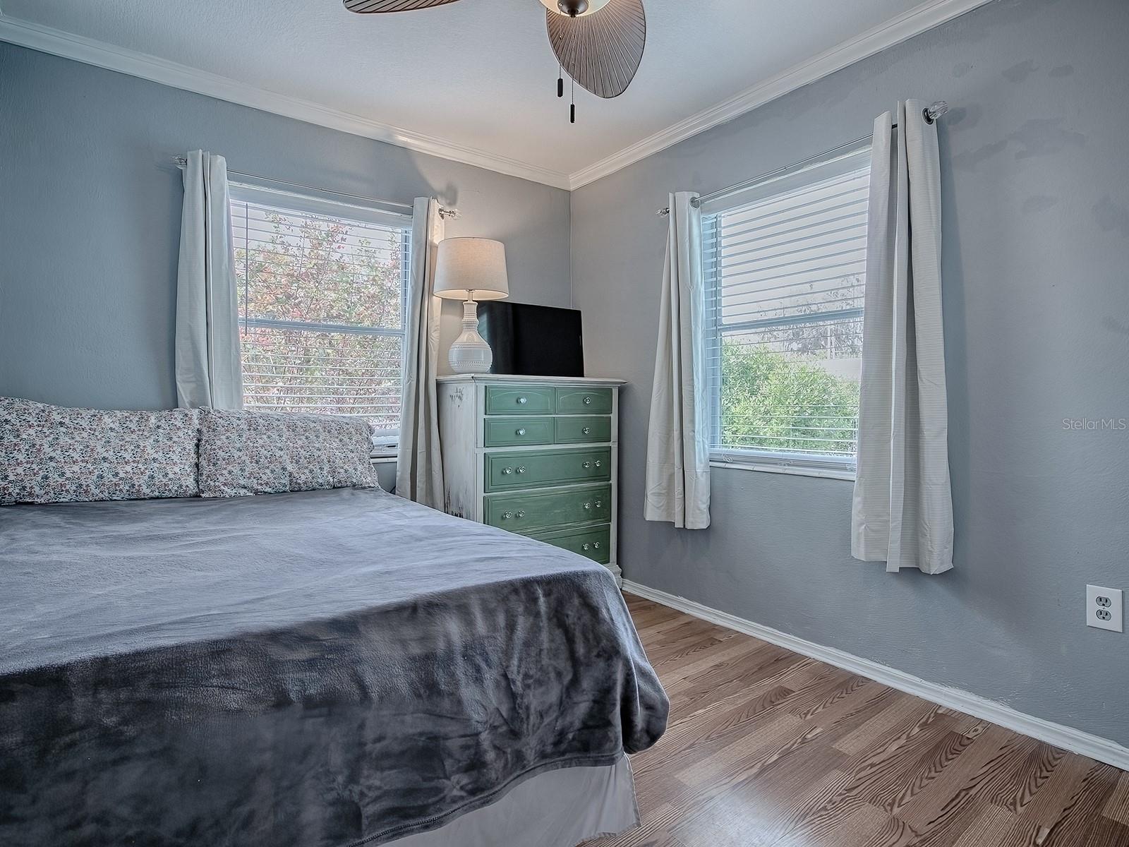 123 W DADE AVE, BUSHNELL, FL, 33513