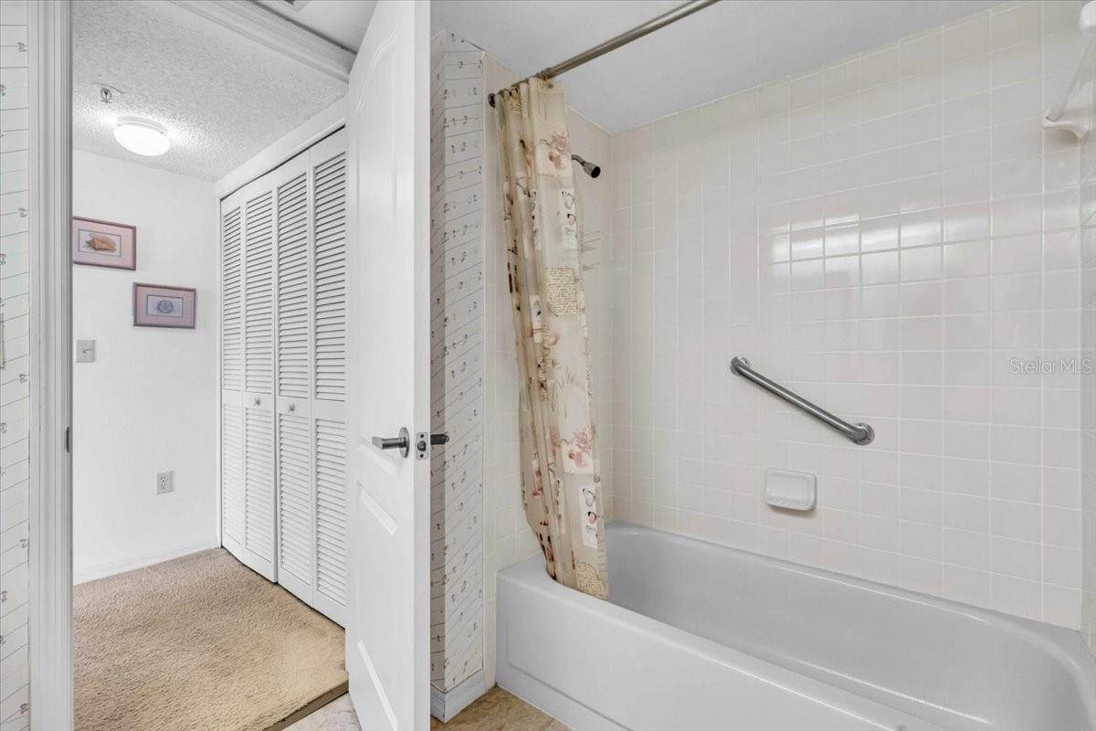 6501 STONE RIVER RD #209, BRADENTON, FL, 34203