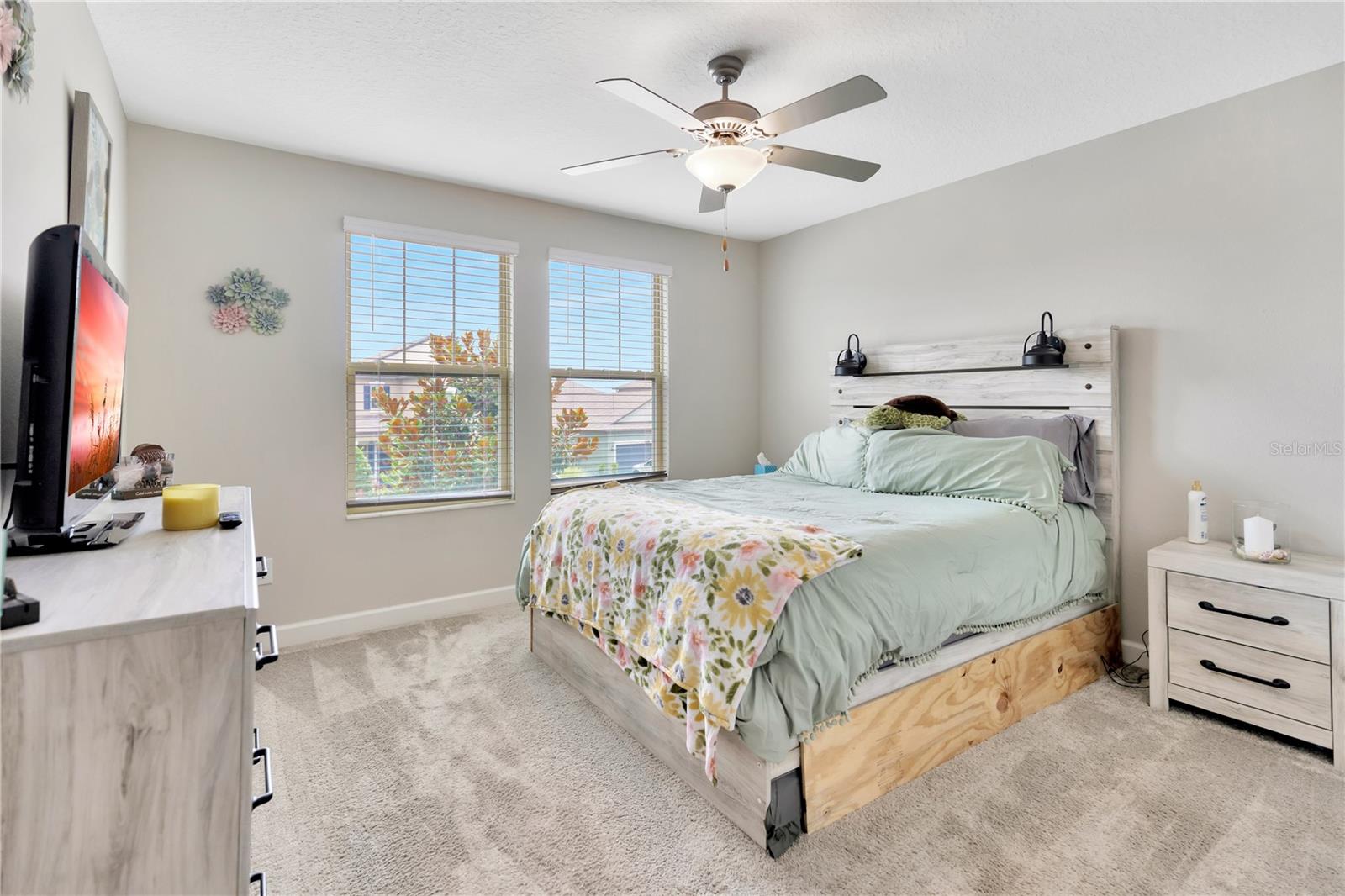 21832 CREST MEADOW DR, LAND O LAKES, FL, 34637