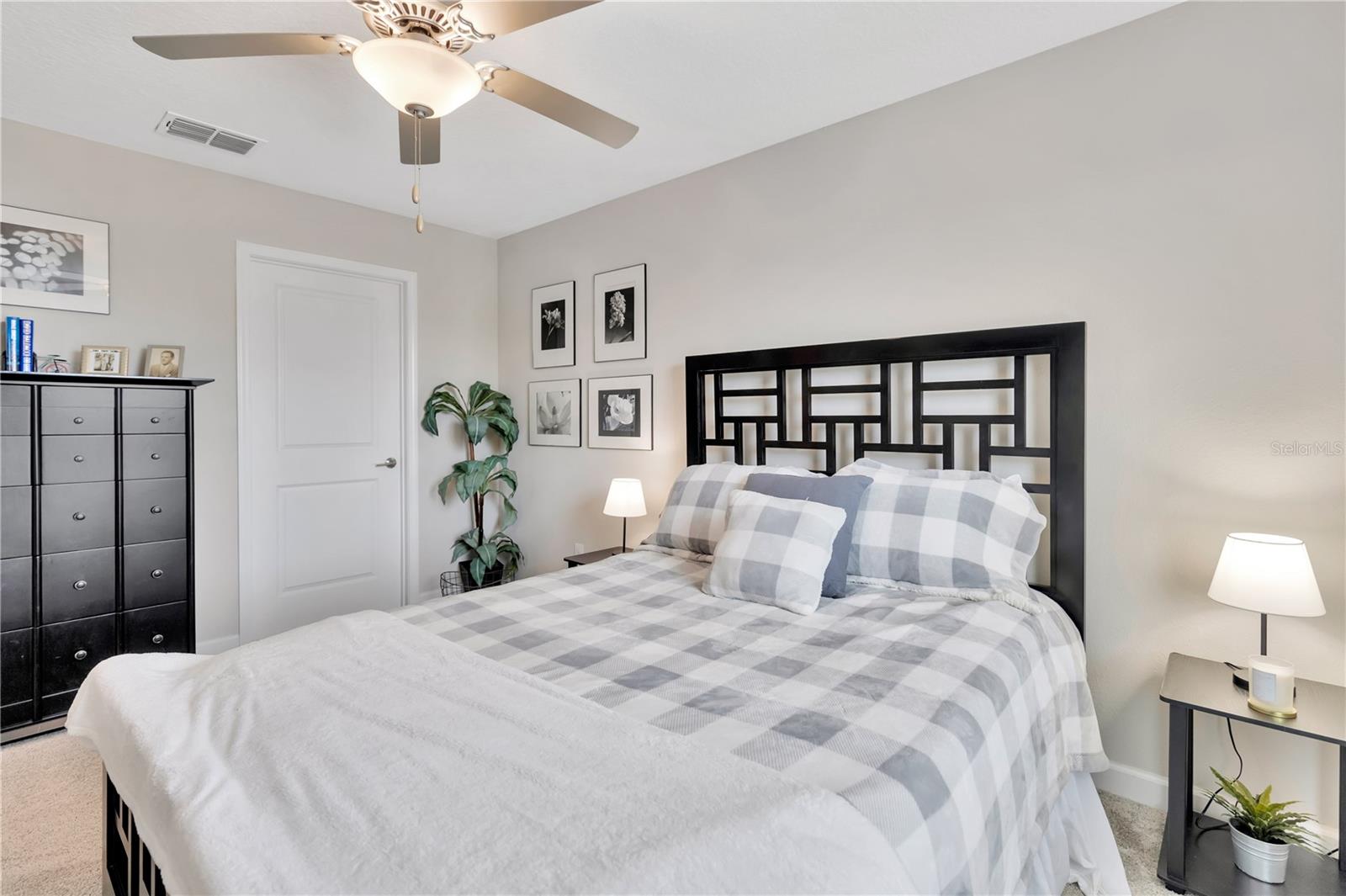 21832 CREST MEADOW DR, LAND O LAKES, FL, 34637