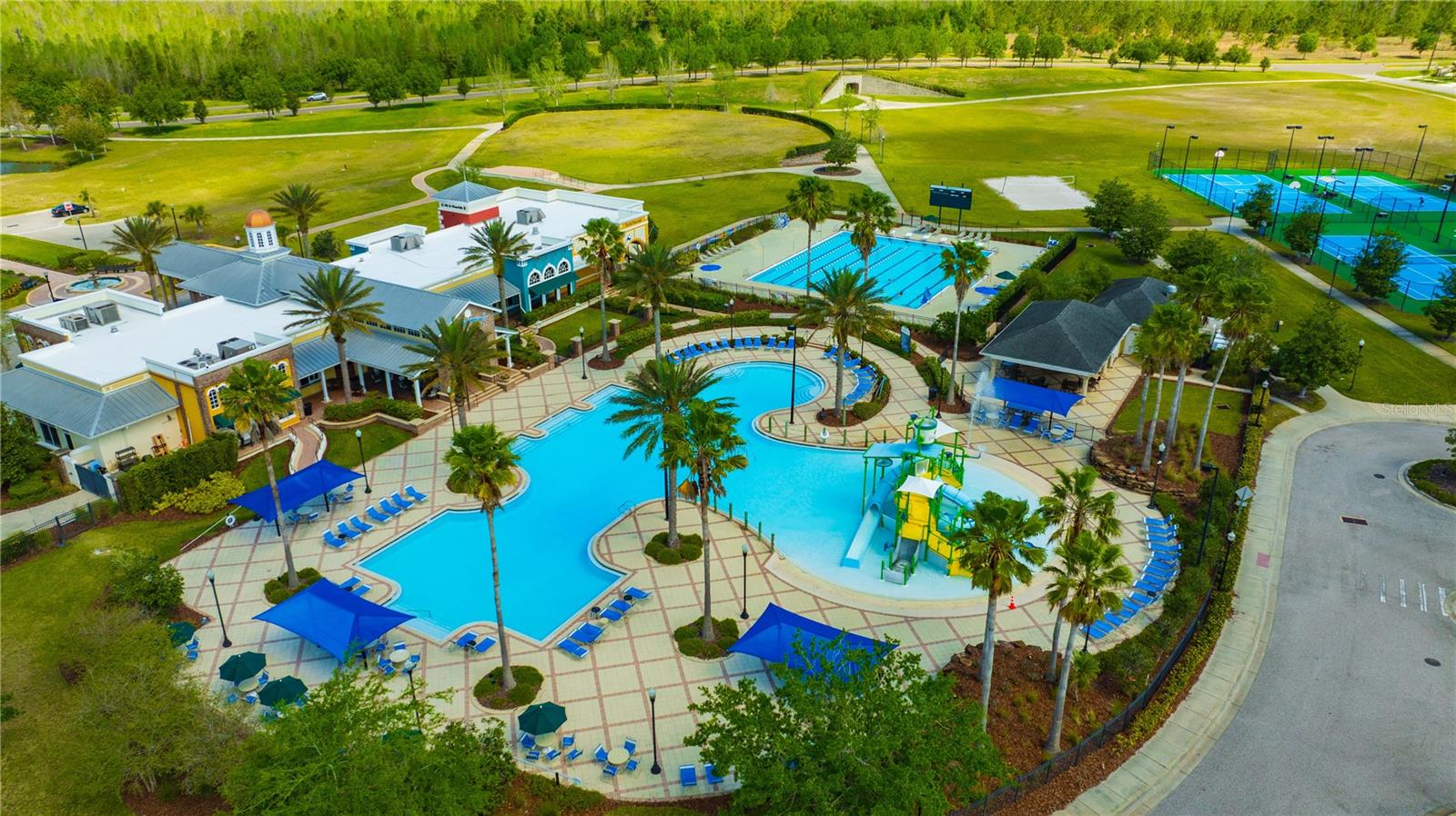 21832 CREST MEADOW DR, LAND O LAKES, FL, 34637