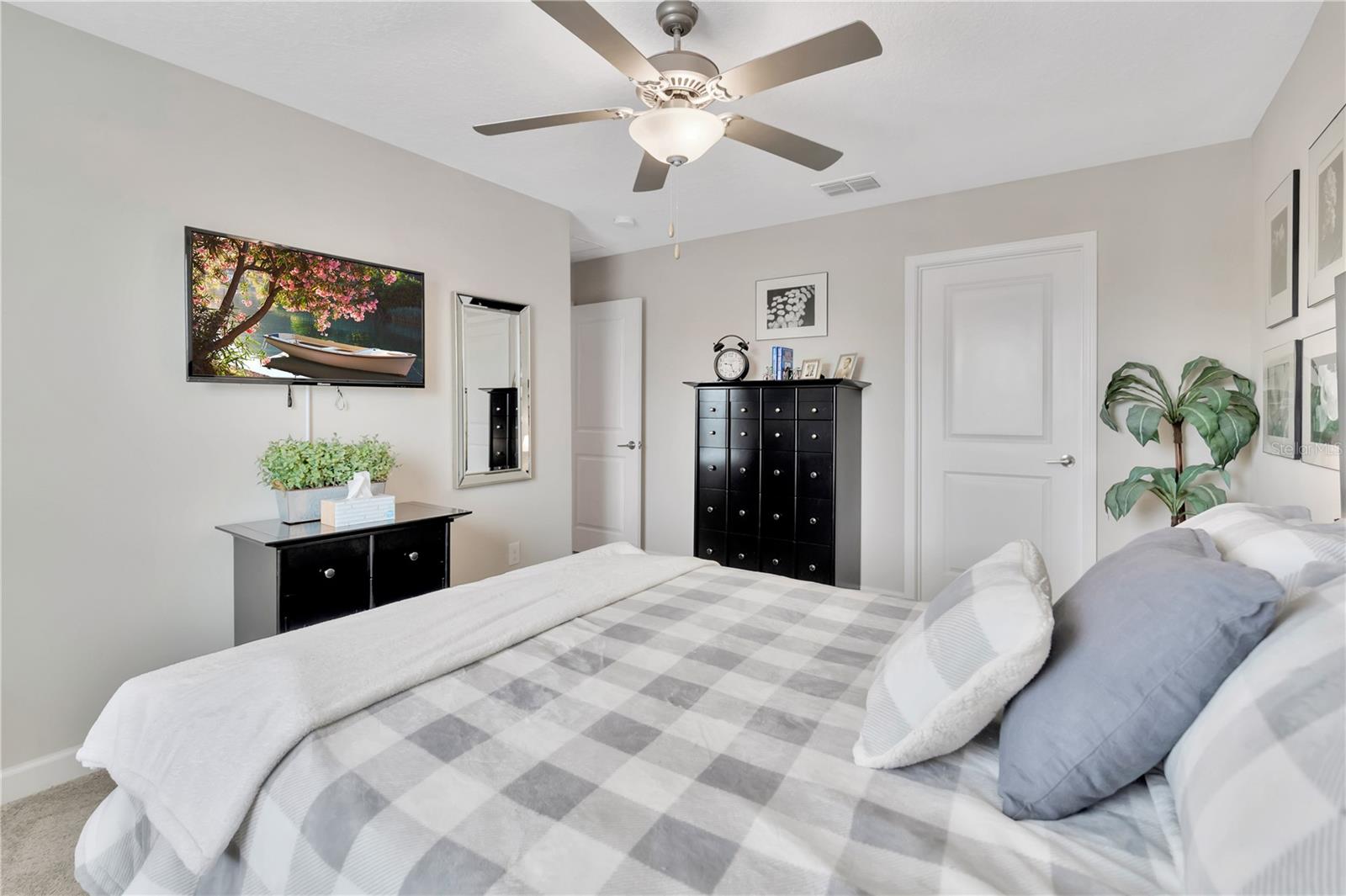 21832 CREST MEADOW DR, LAND O LAKES, FL, 34637